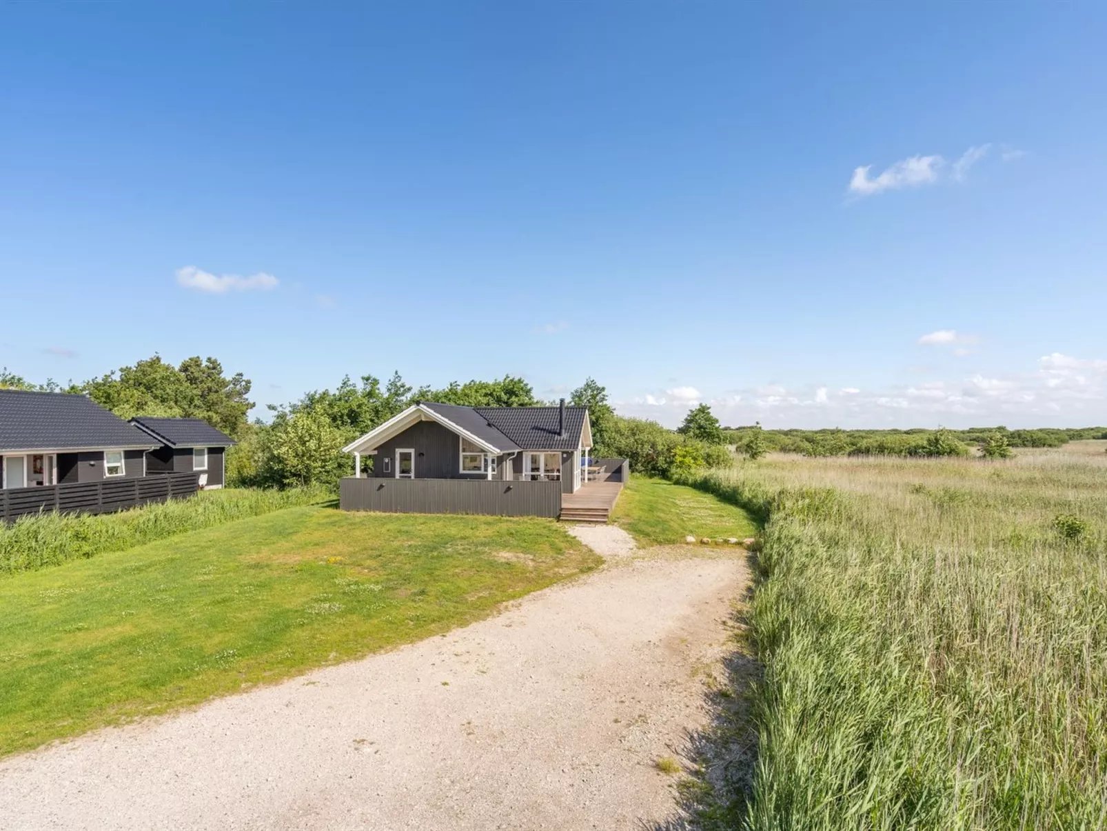 "Jonna" - 700m from the sea-Buiten
