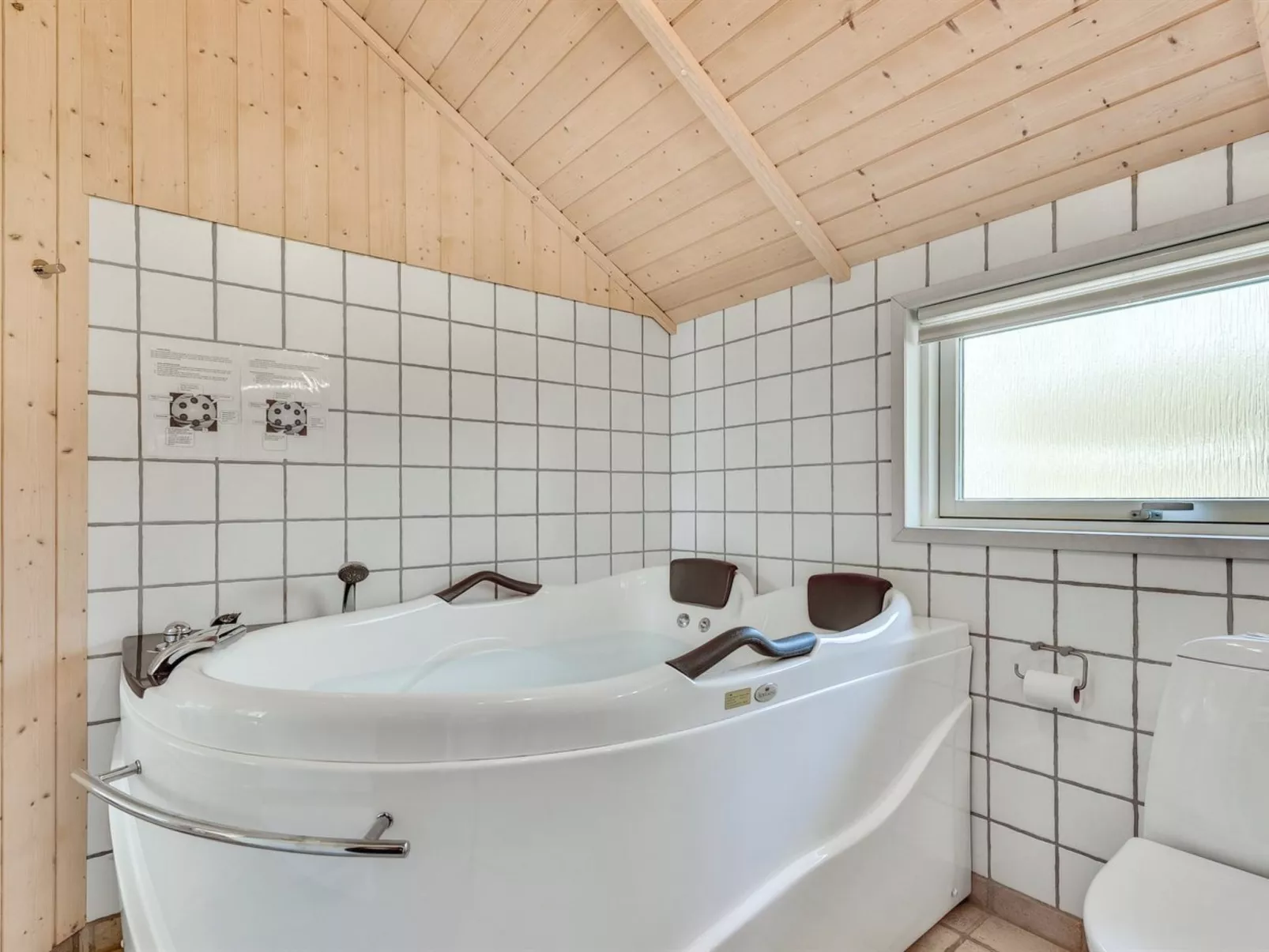 "Kaare" - 34.2km from the sea-Binnen