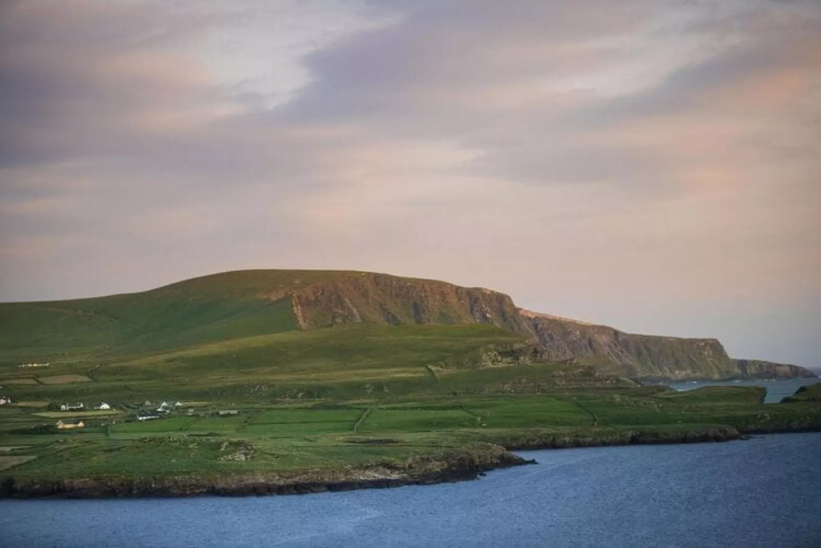 Holiday flat, Valentia Island-Coarhabeg Merz-Waterzicht