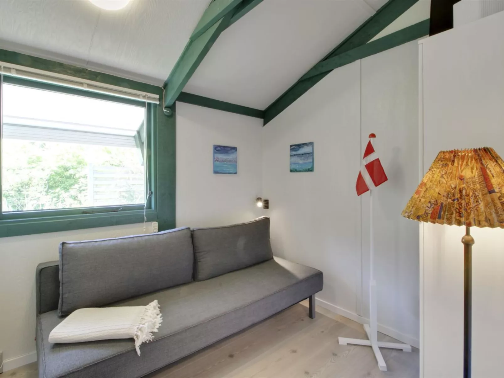 "Flory" - 750m from the sea-Binnen
