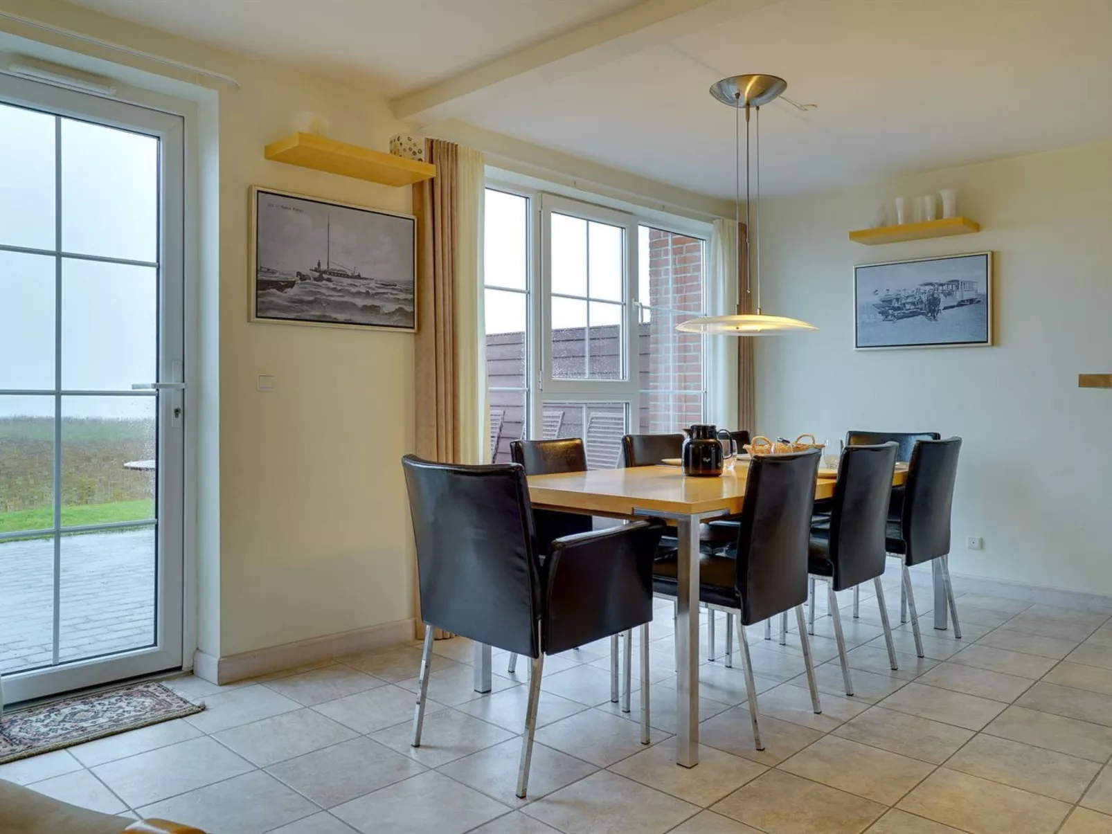 "Henrietta" - 3.5km from the sea-Binnen