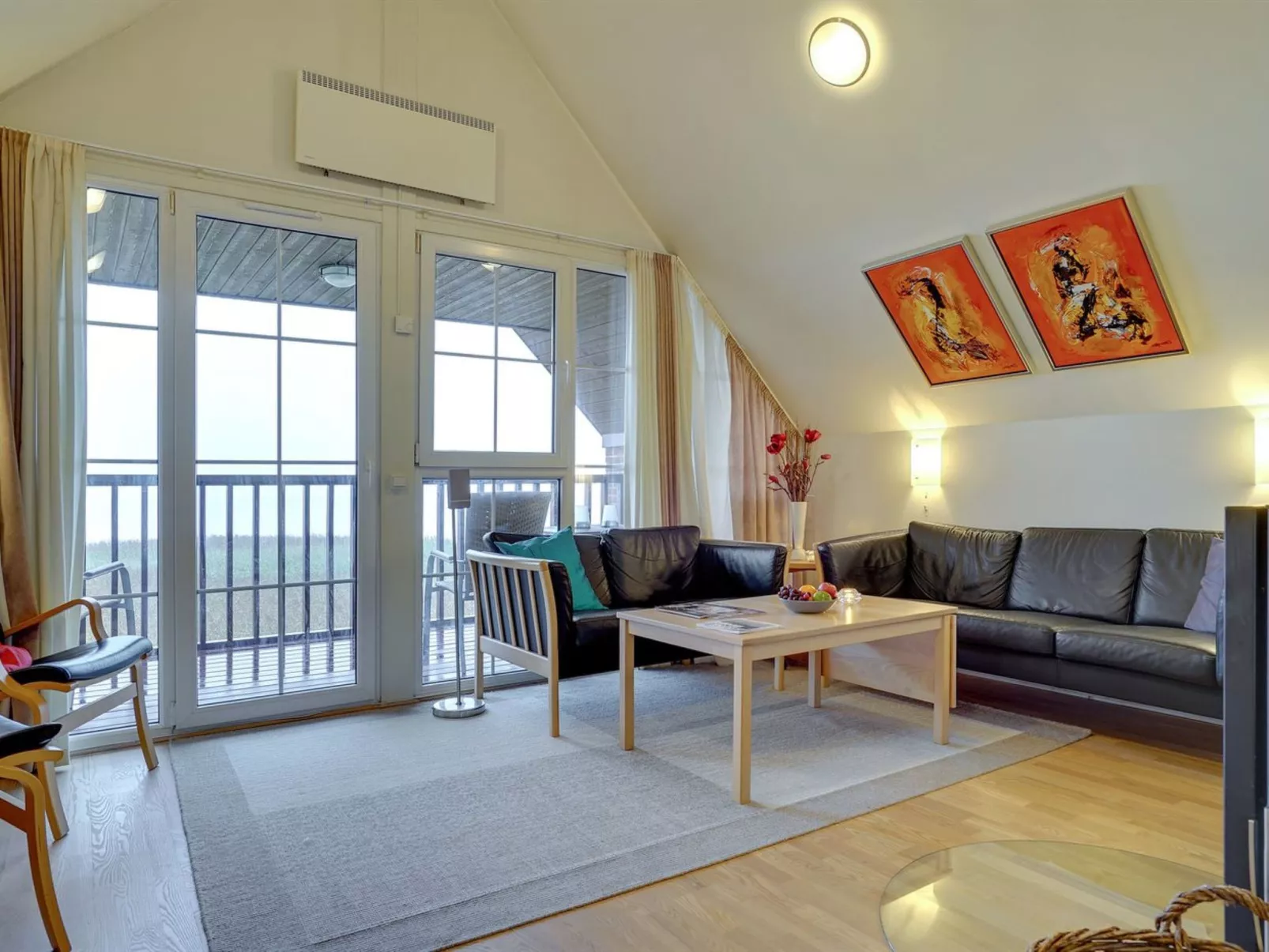 "Henrietta" - 3.5km from the sea-Binnen