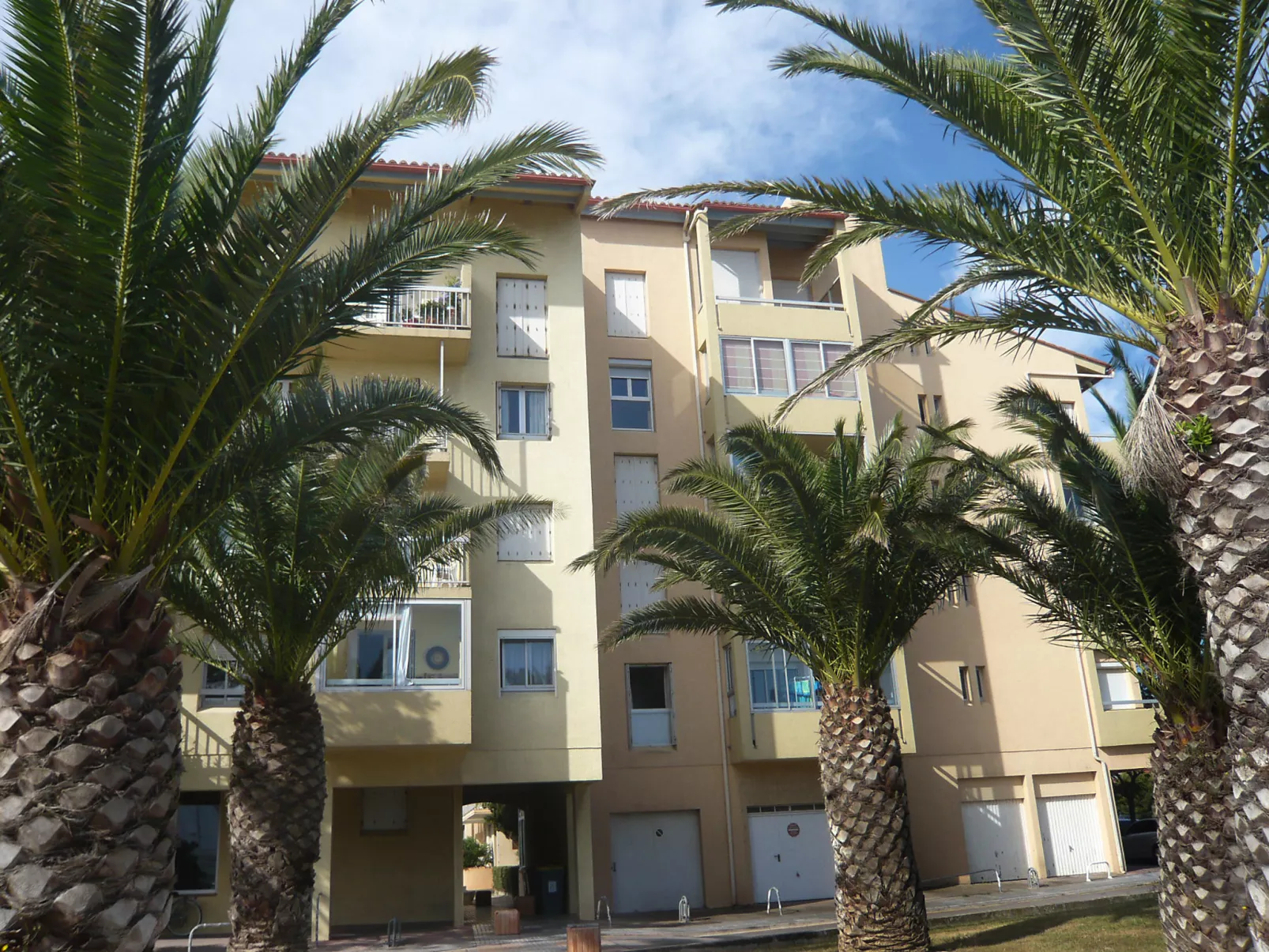 Les Marines de Port Canet-Buiten