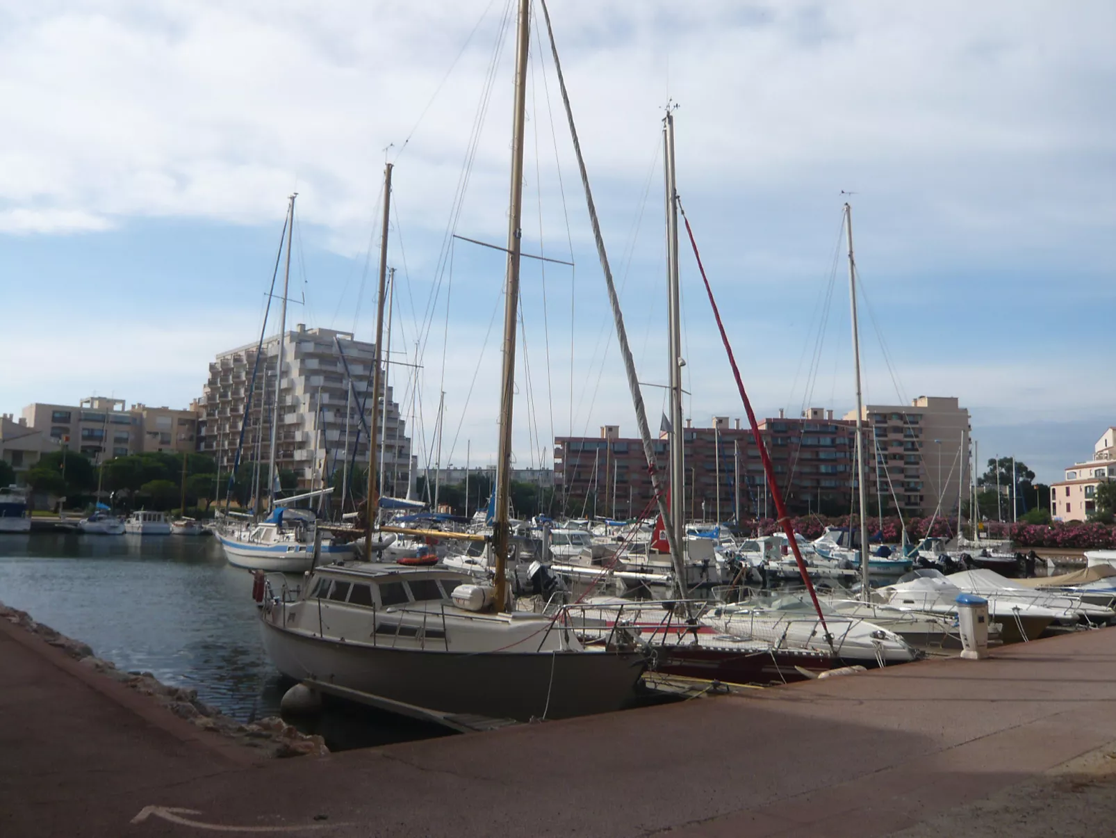 Les Marines de Port Canet-Buiten