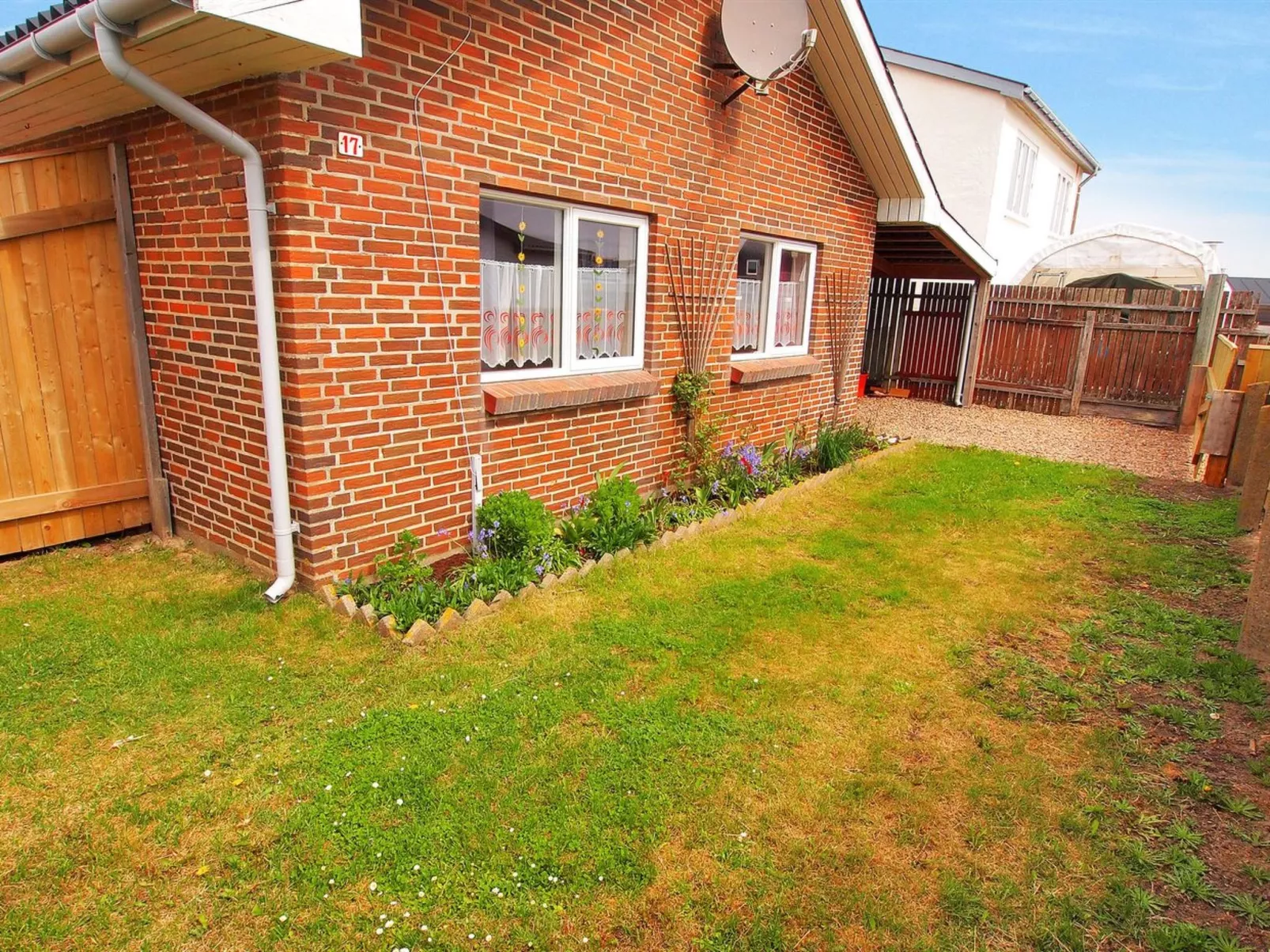 "Heming" - 100m from the sea-Buiten