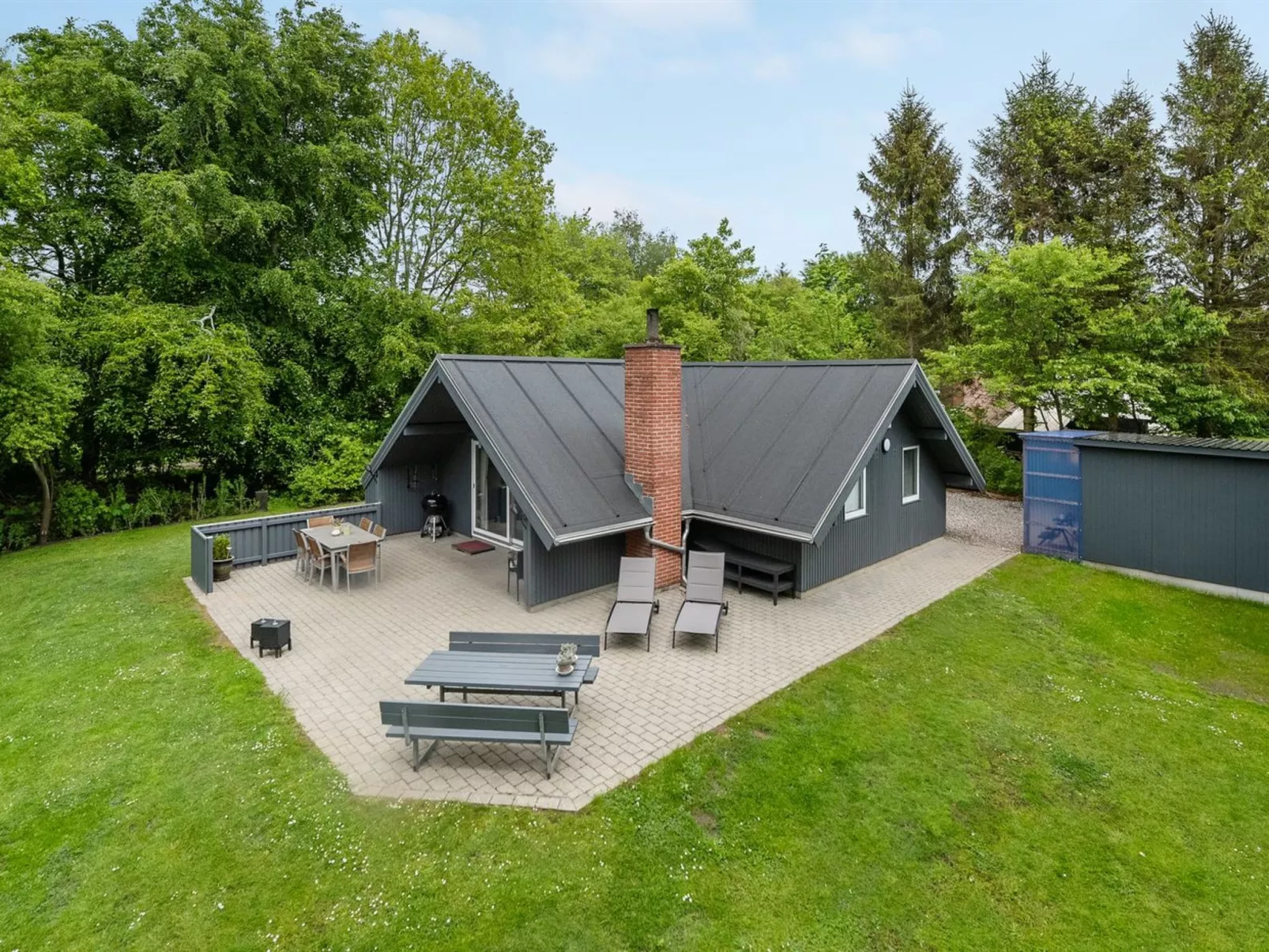 "Asulf" - 31km from the sea-Buiten