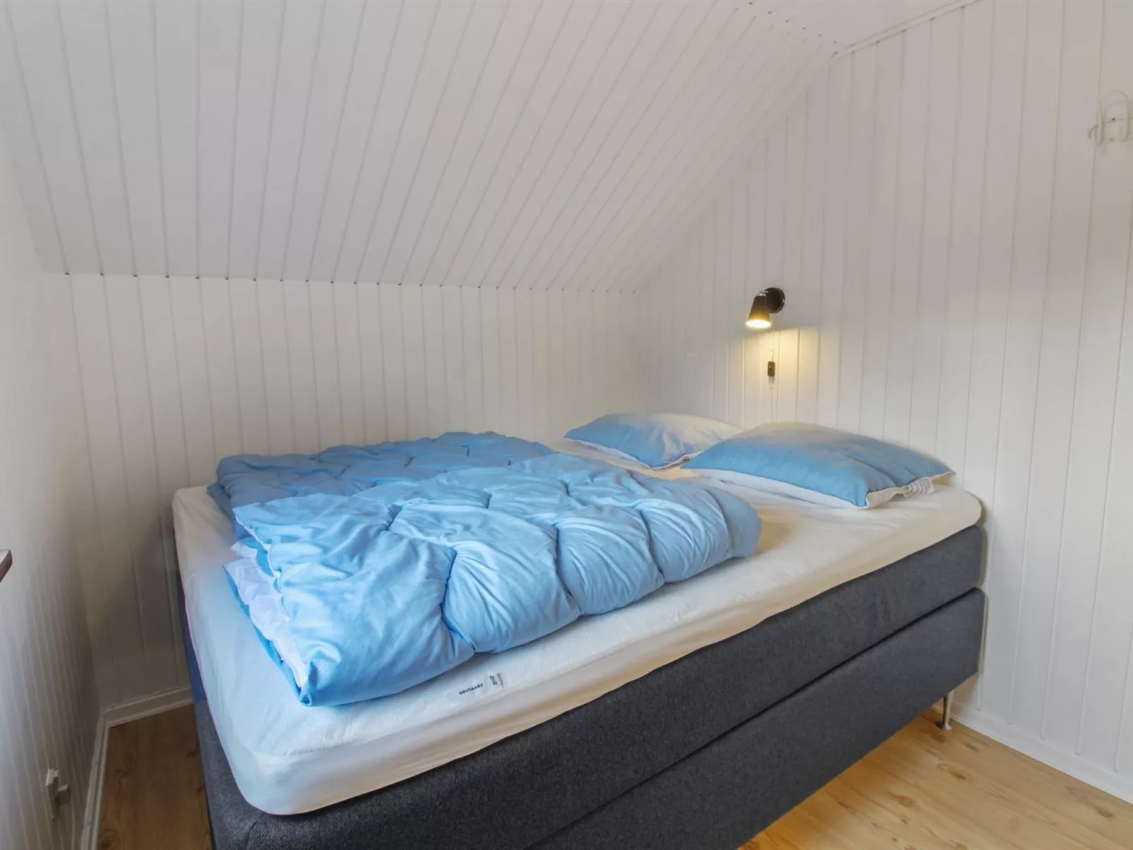 "Asulf" - 31km from the sea-Binnen