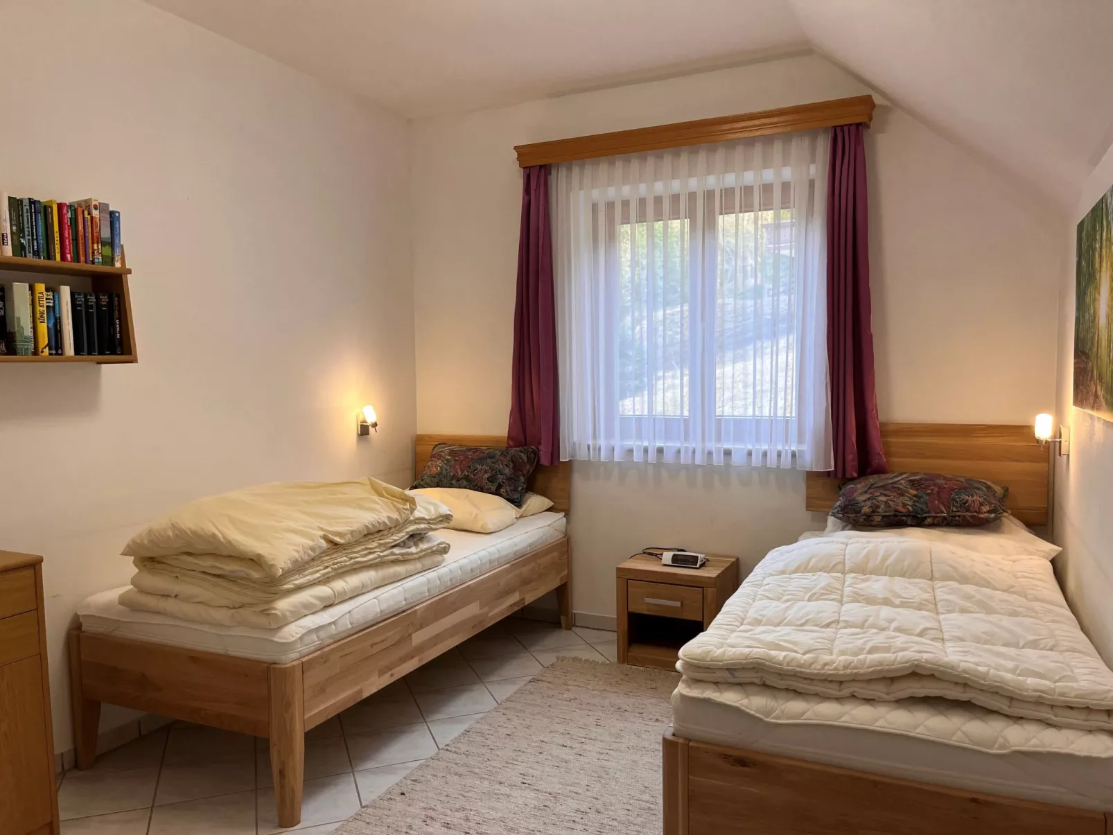 The Orange Apartment-Binnen