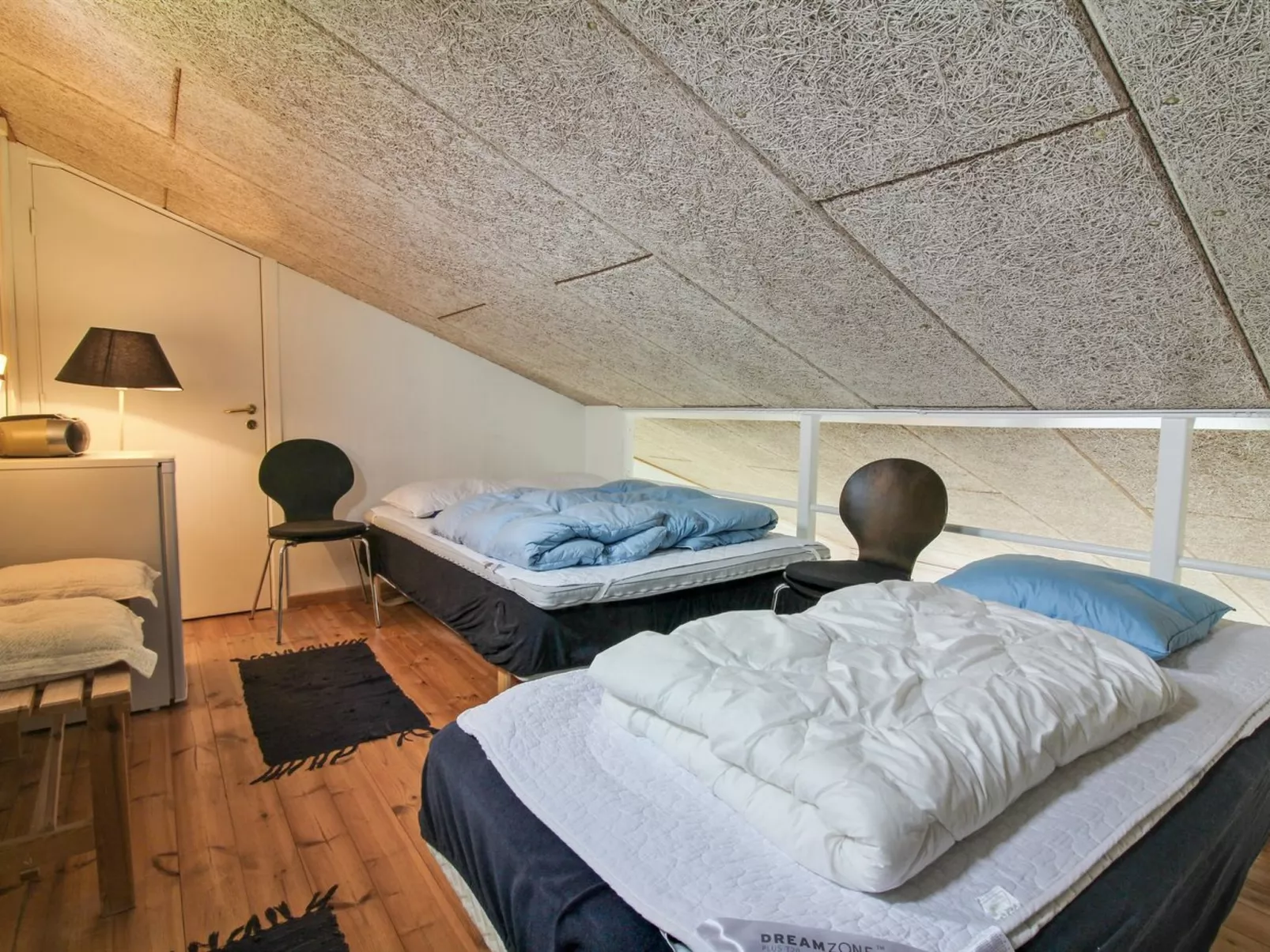 "Cariba" - 150m from the sea-Binnen
