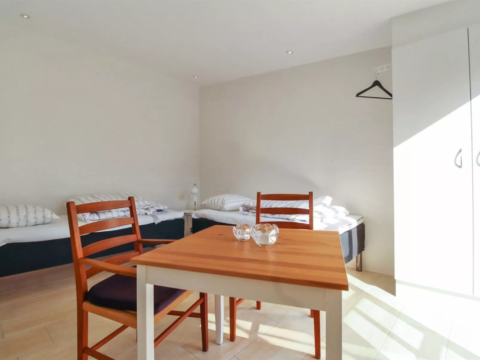 "Alkmund" - 800m from the sea-Binnen