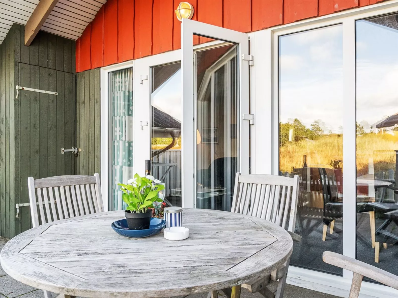 "Gudbrand" - 300m from the sea-Buiten