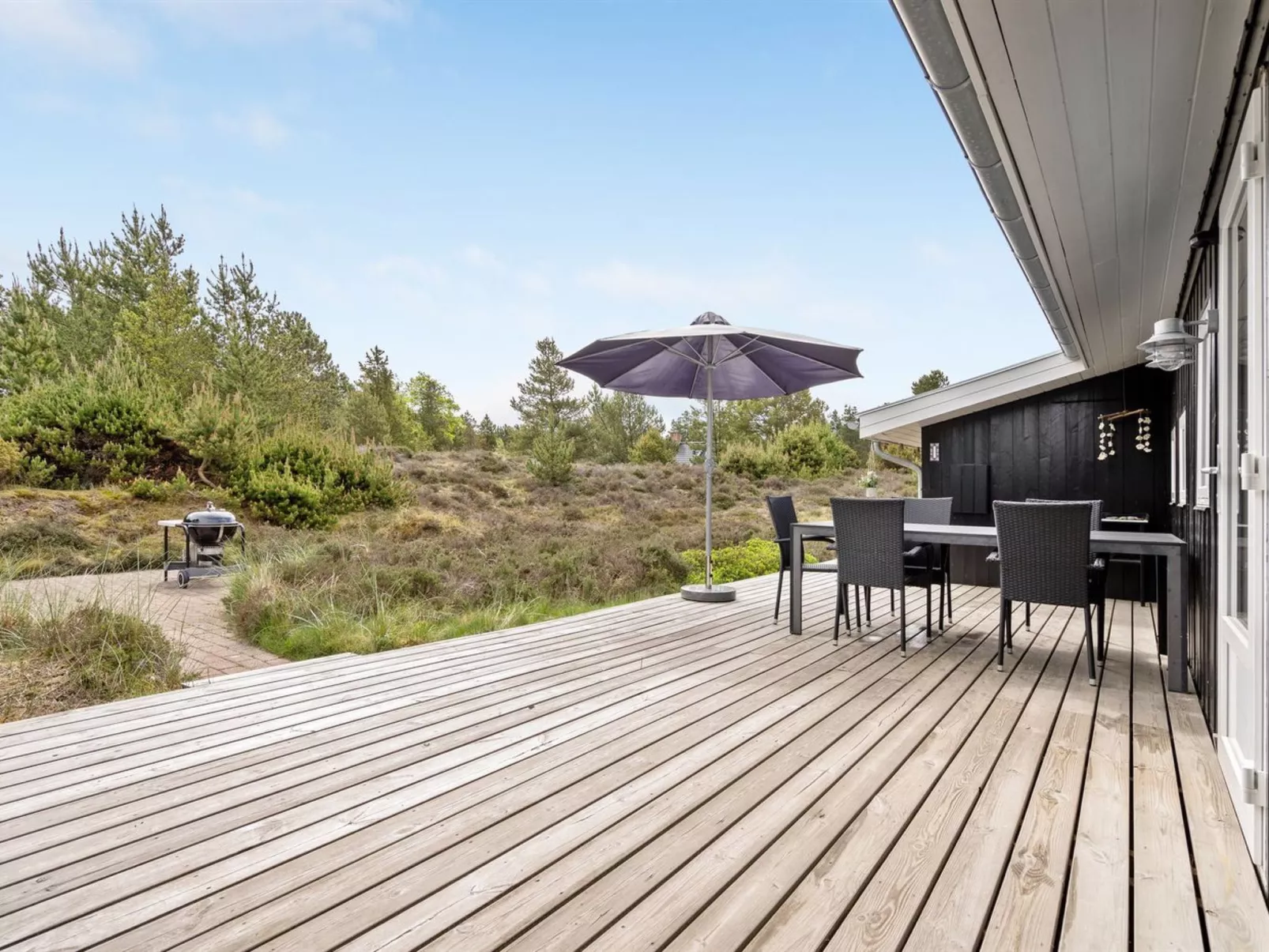 "Fredrikka" - 3.9km from the sea-Buiten