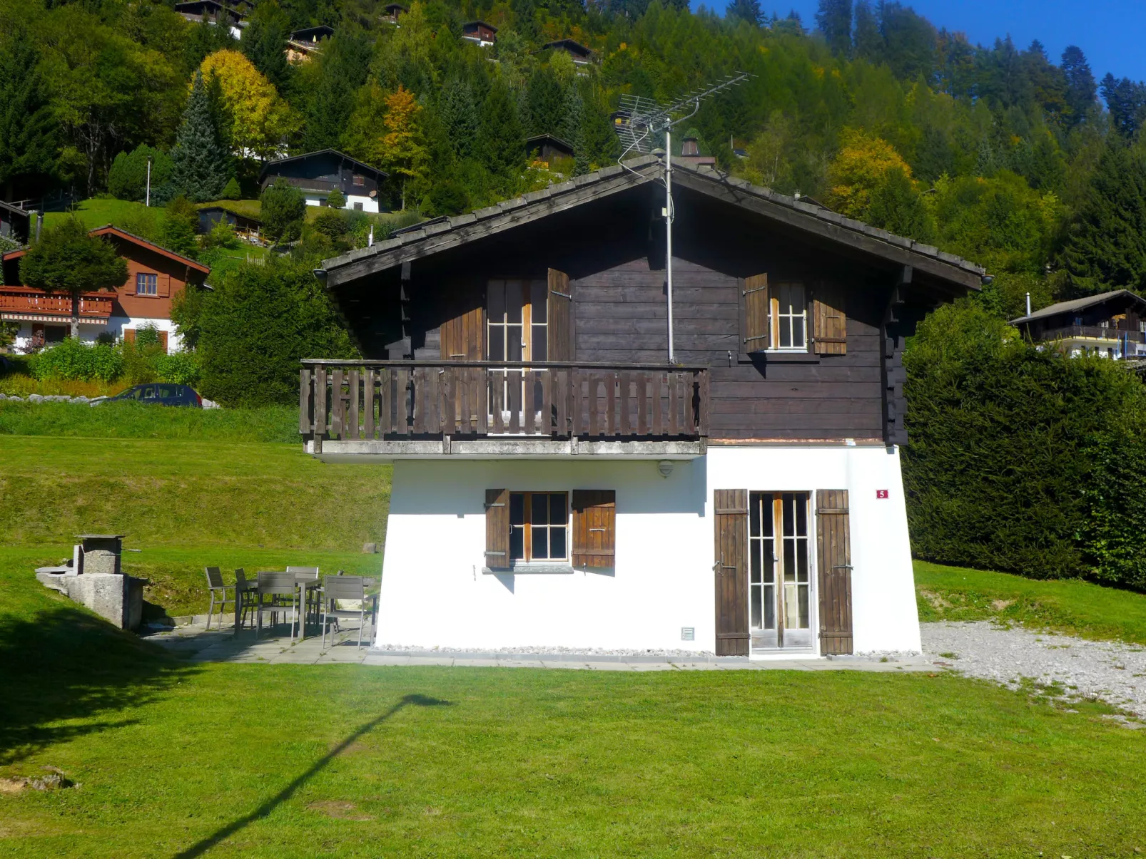 Chalet Castor-Buiten