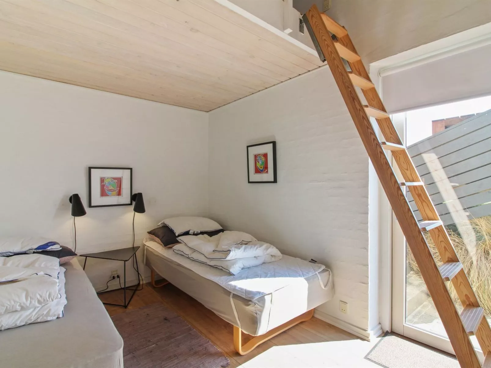 "Judeth" - 300m from the sea-Binnen