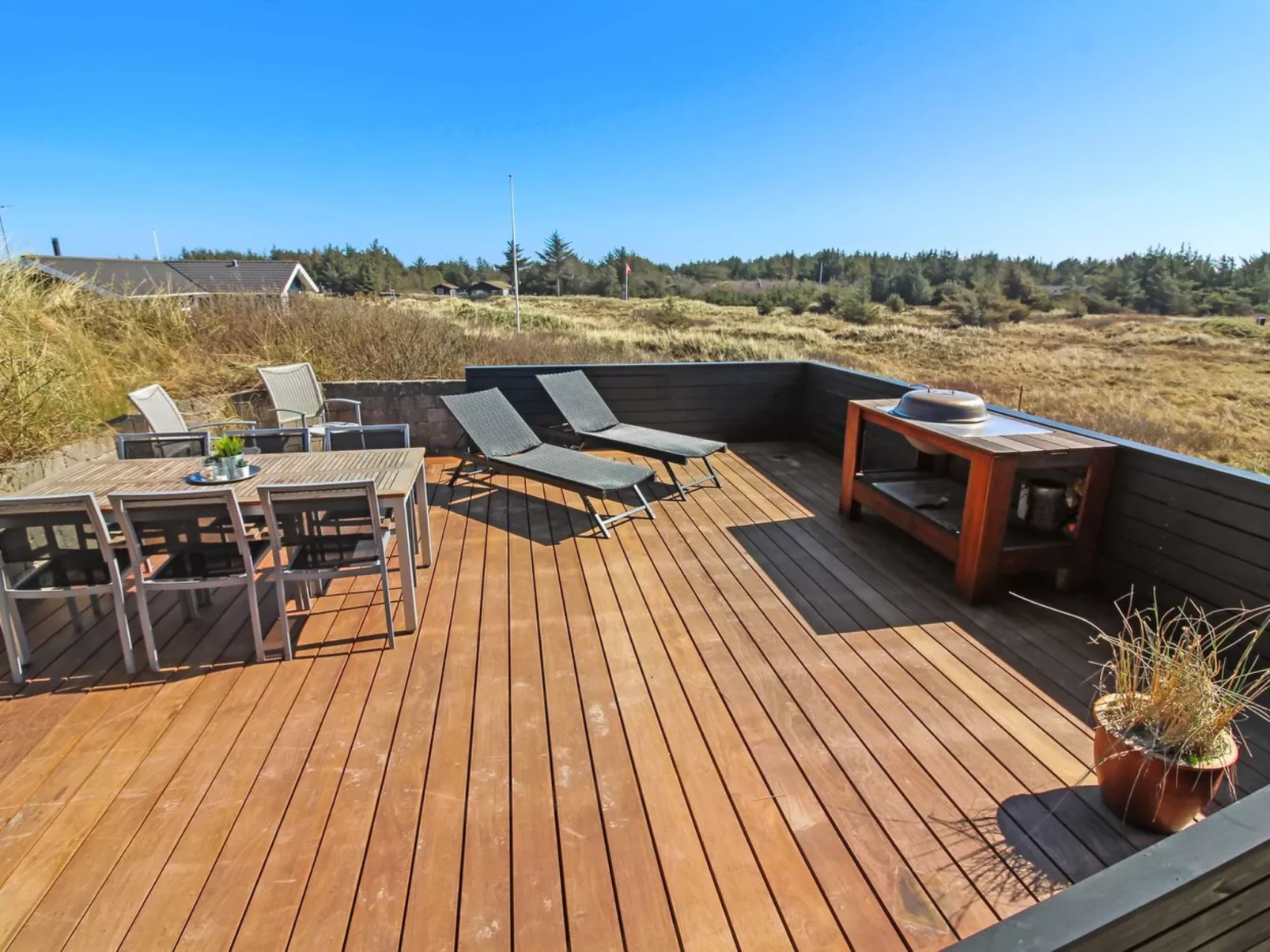 "Judeth" - 300m from the sea-Buiten