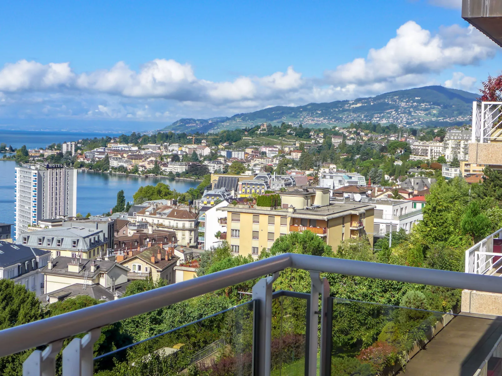 Montreux - Panorama-Buiten