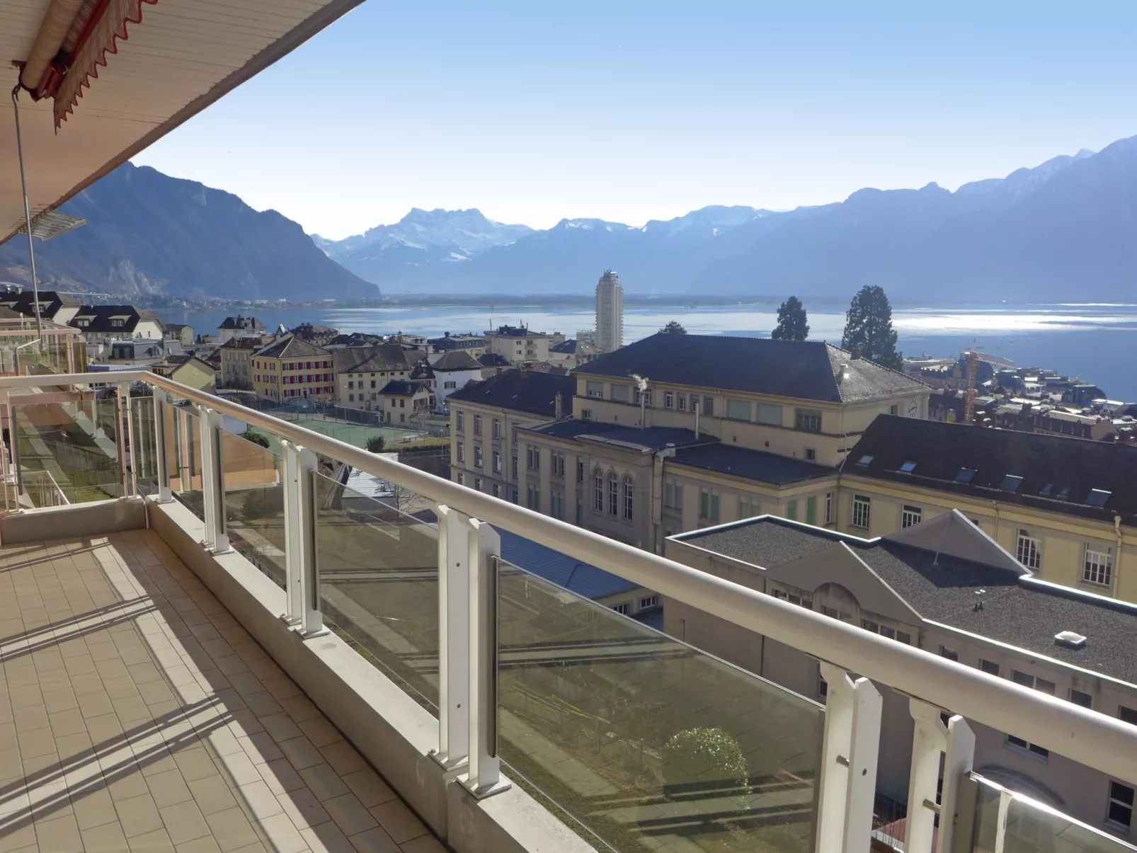 Montreux - Panorama-Buiten