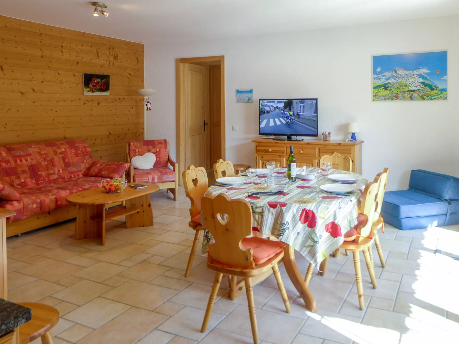 Le Hameau-Binnen
