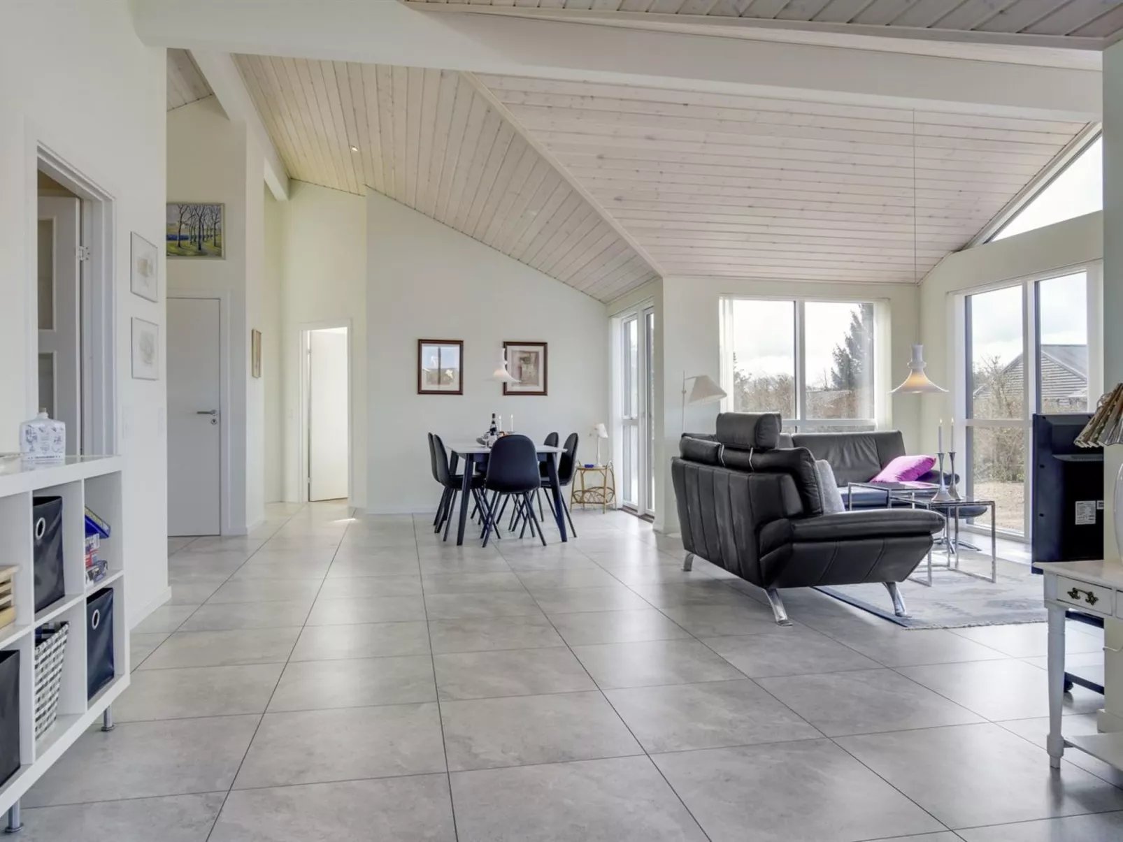 "Luci" - 500m from the sea-Binnen