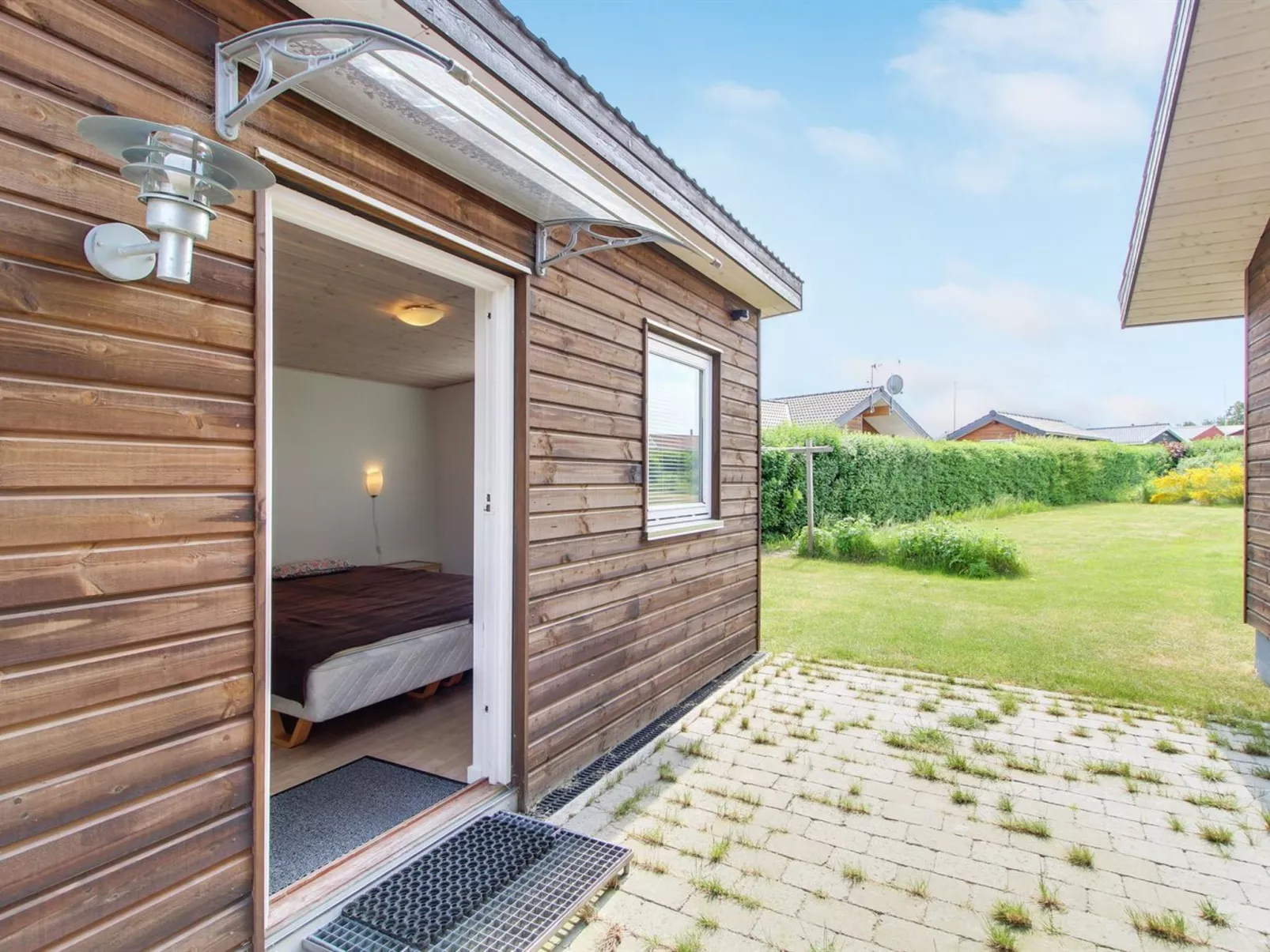 "Oluf" - 500m from the sea-Binnen