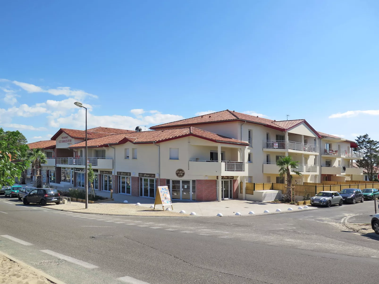 Les Sables d’Or Studio-Buiten