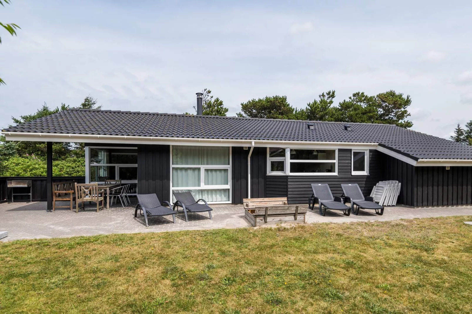8 persoons vakantie huis op een vakantie park in Henne