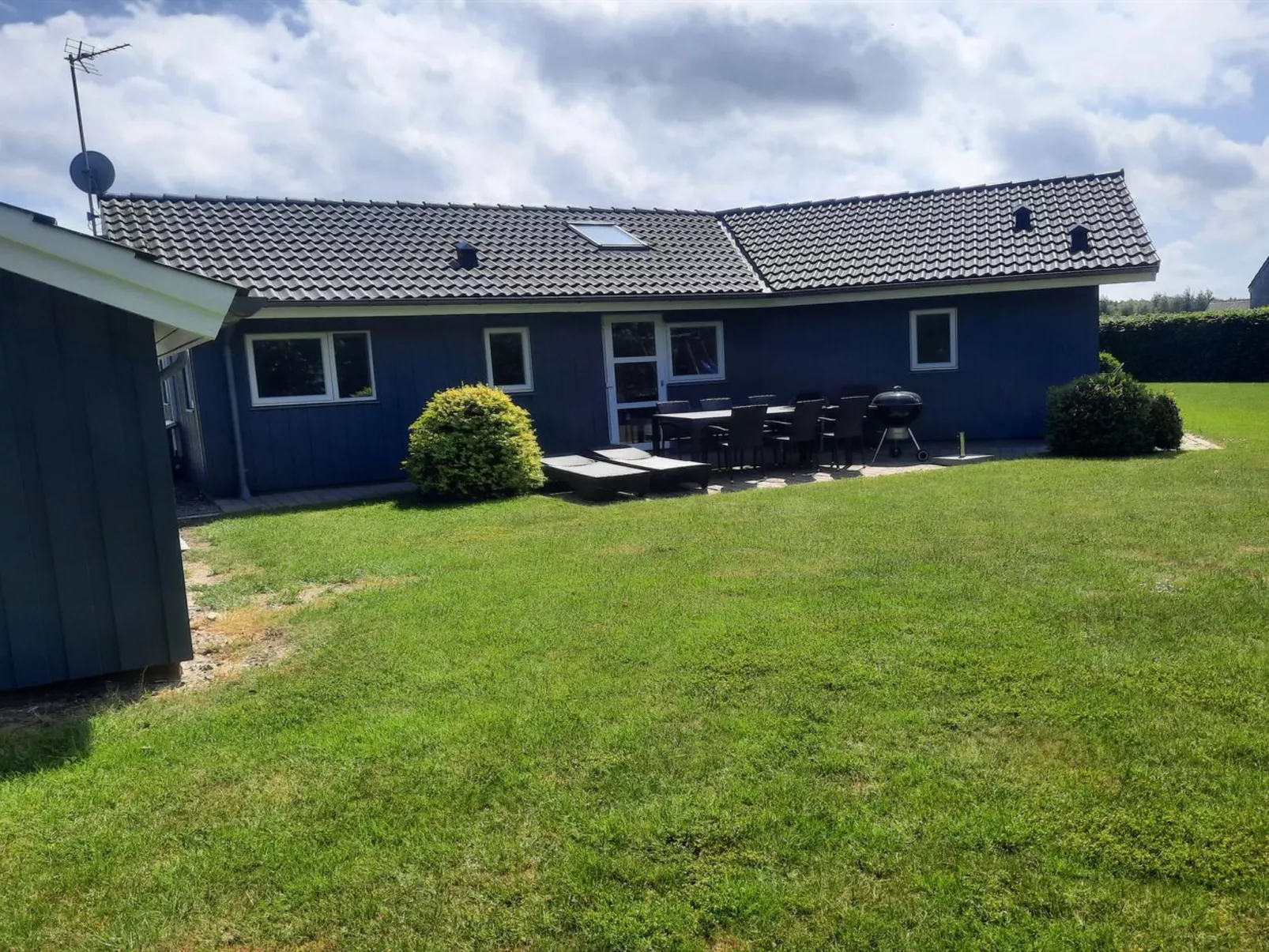 "Toja" - 700m from the sea-Buiten