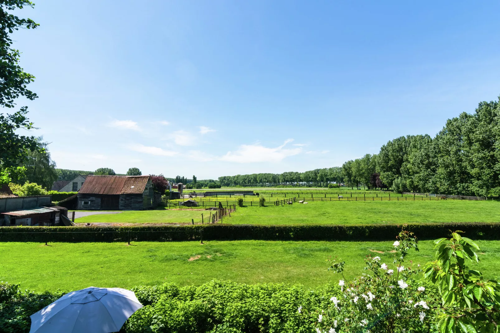 't Moerhuisje-Uitzicht zomer