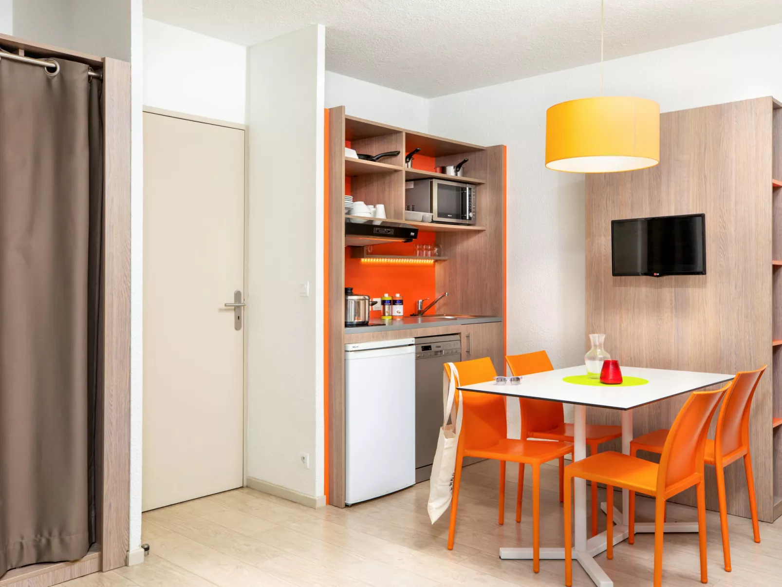 Sowell Family Pignada Plage (SOU302)-Binnen
