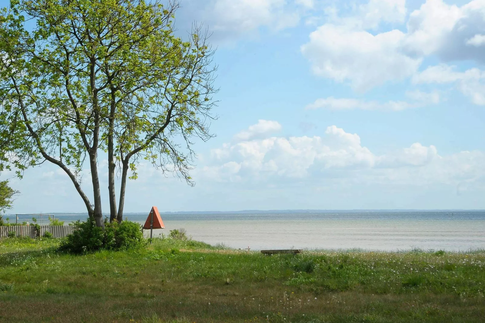 Ruim vakantiehuis in Jutland vlak bij de zee