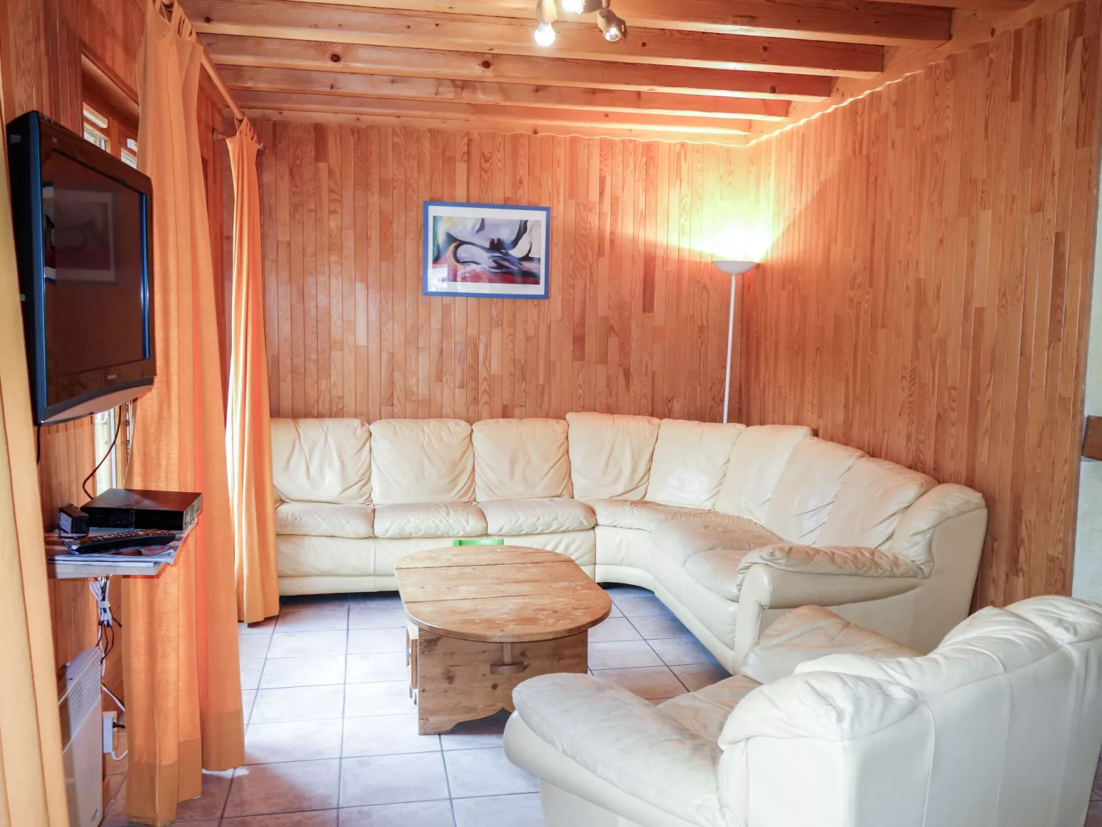 Chalet Mendiaux-Binnen