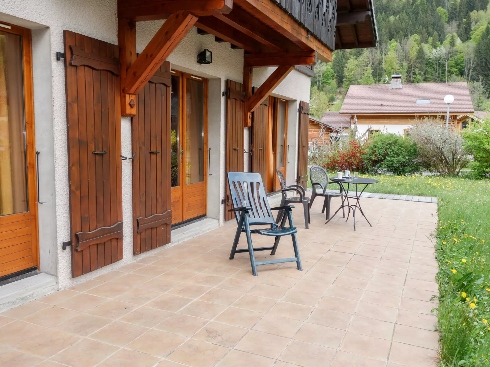 Chalet Mendiaux-Buiten