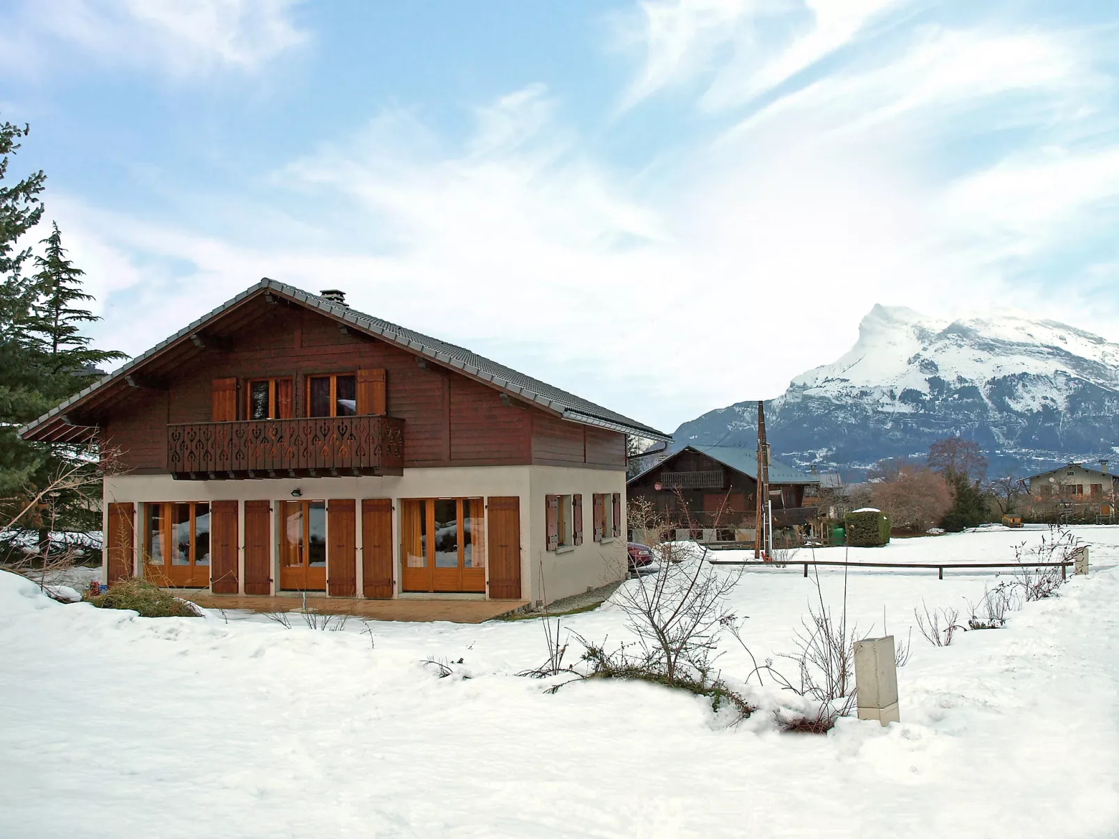 Chalet Mendiaux-Buiten