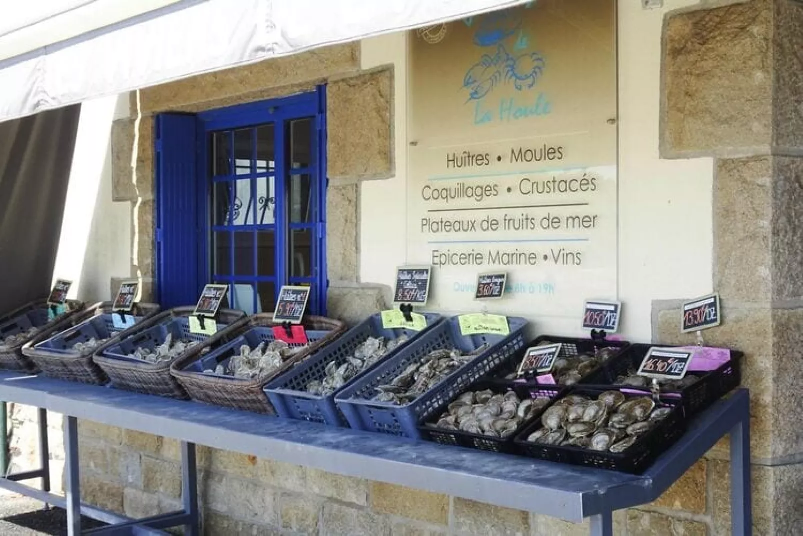 Holiday home, Cancale--Buitenkant zomer