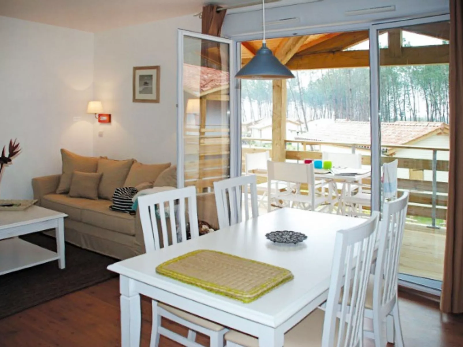 Les Cottages du Lac T4-Binnen