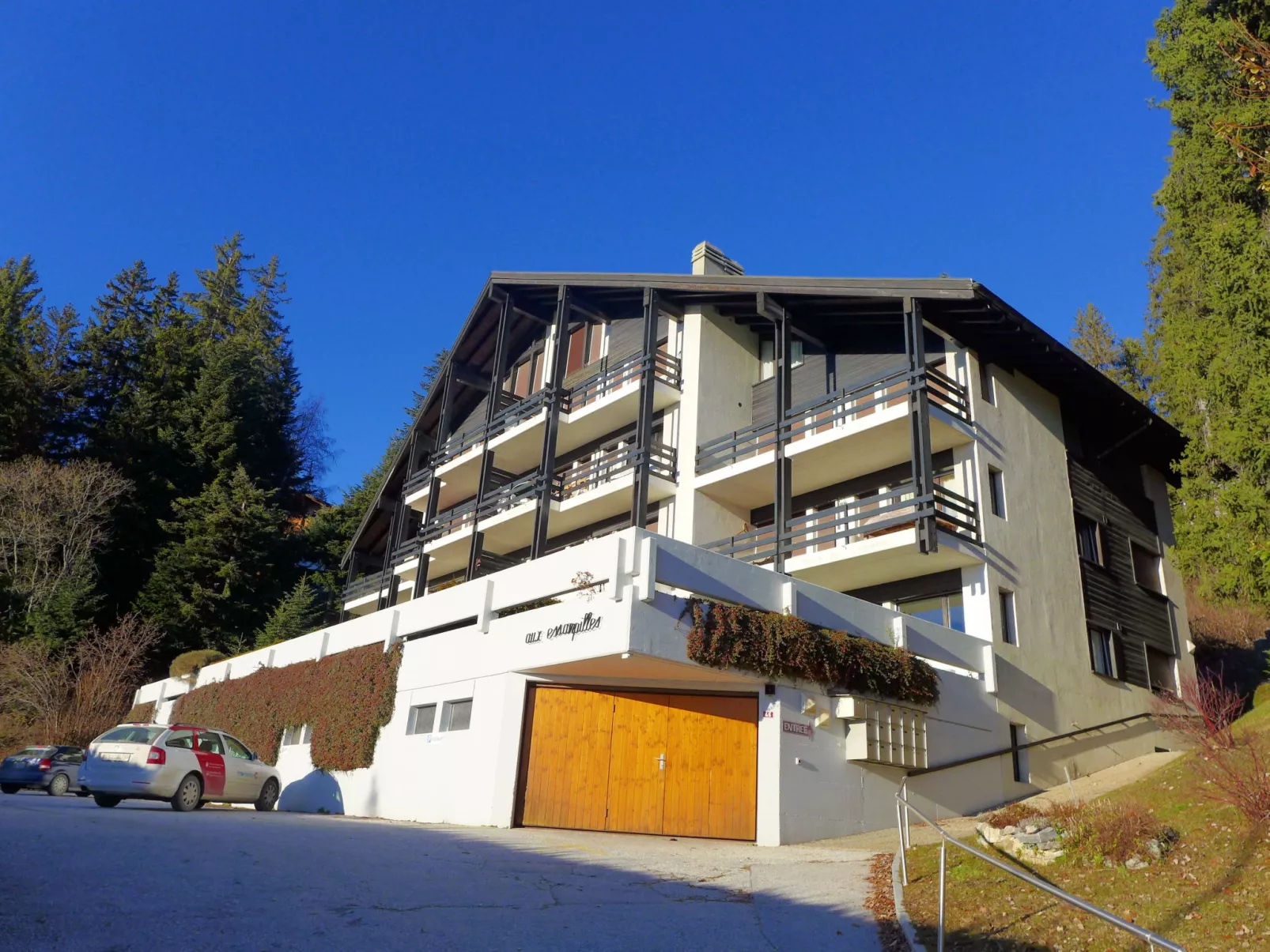 Les Essampilles 25-Buiten