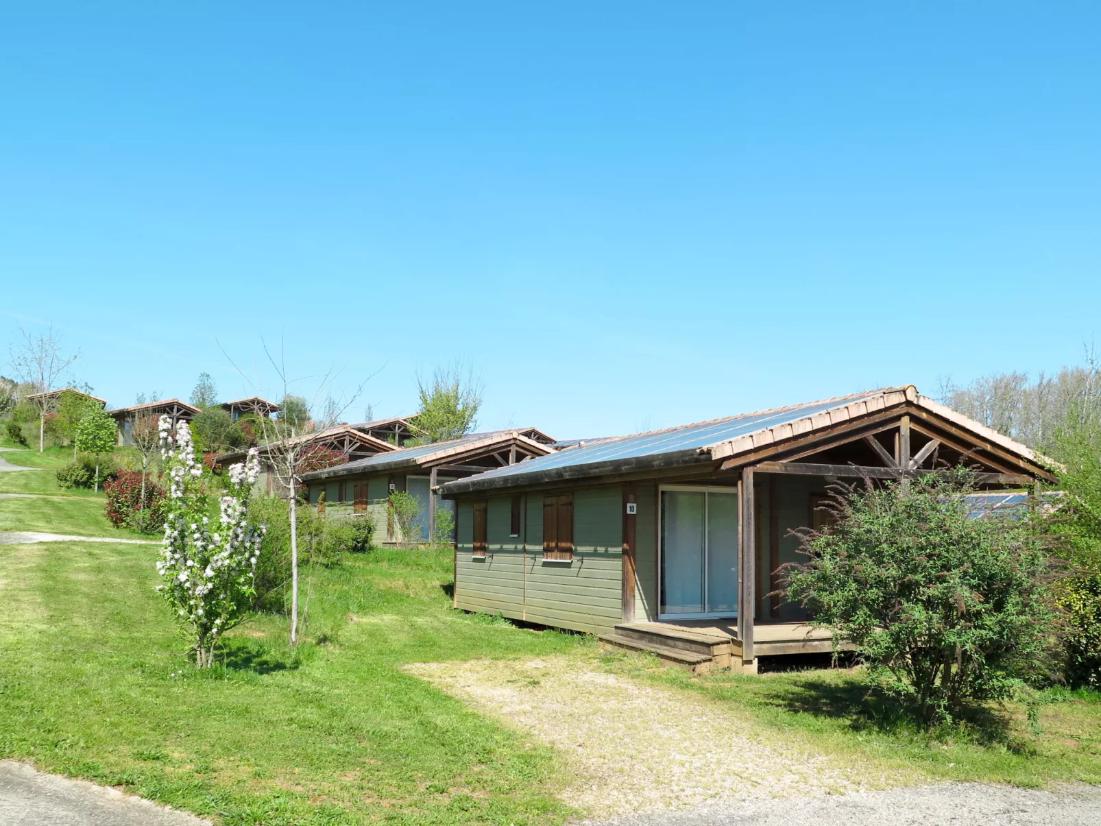 Les Hameaux de Pomette-Chalet 6 pers.-Buiten