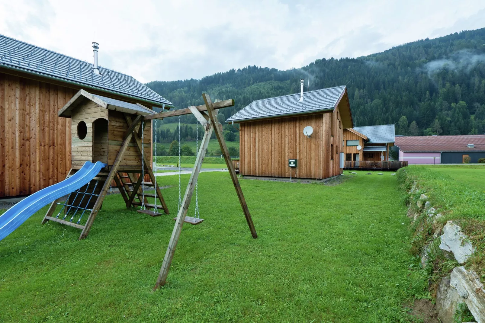Feriendorf Murau 2a-Tuinen zomer