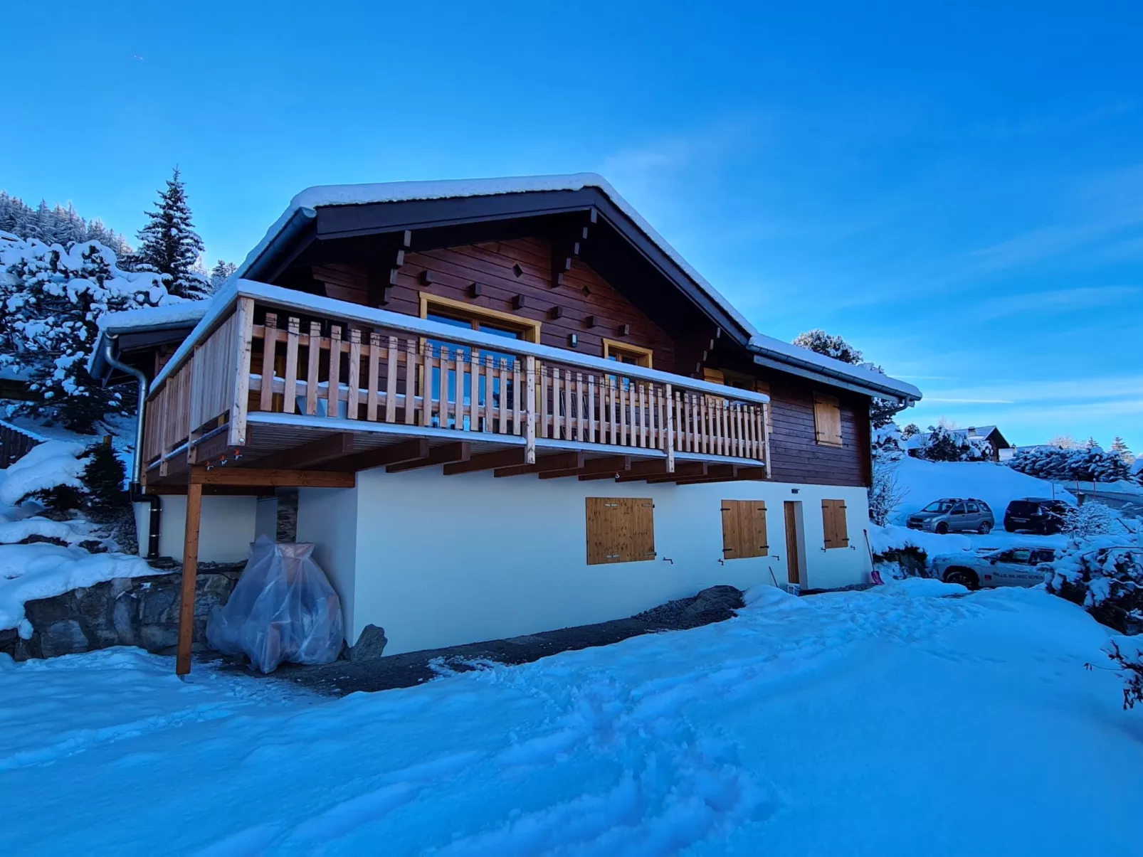 Chalet Les Anémones-Buiten