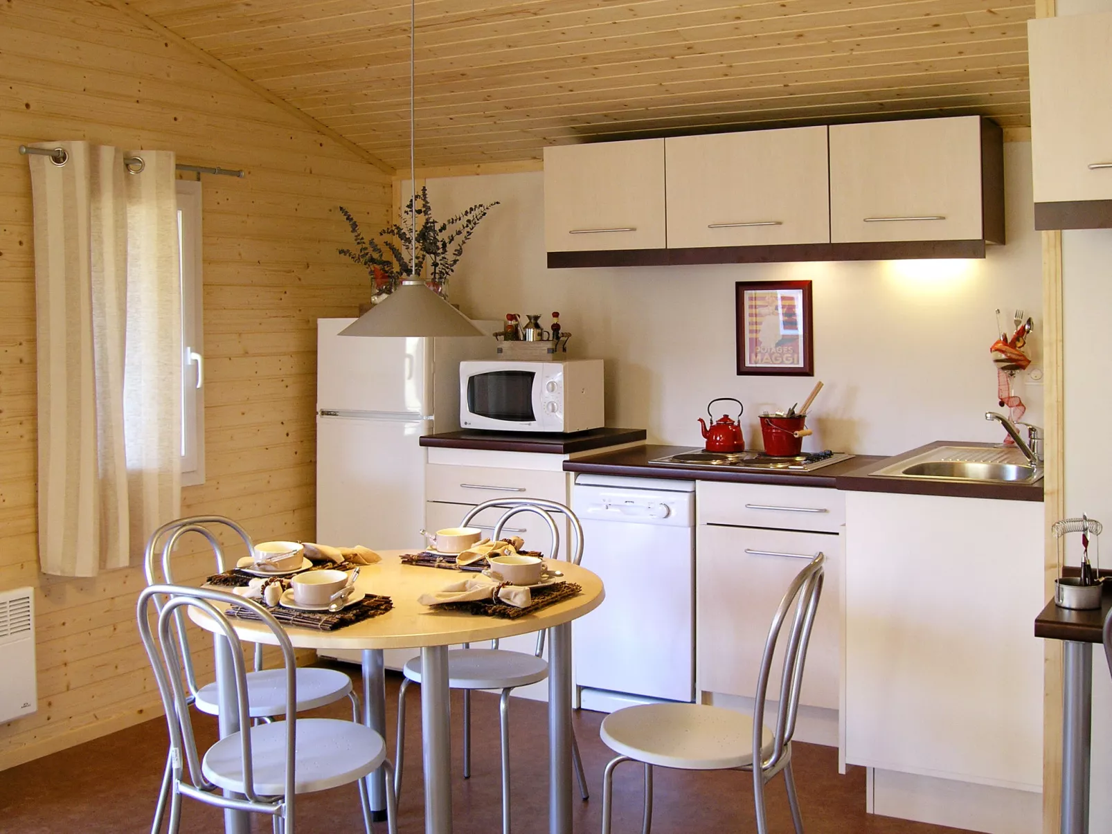 Les Hameaux de Miel-Chalet 6 pers.-Binnen
