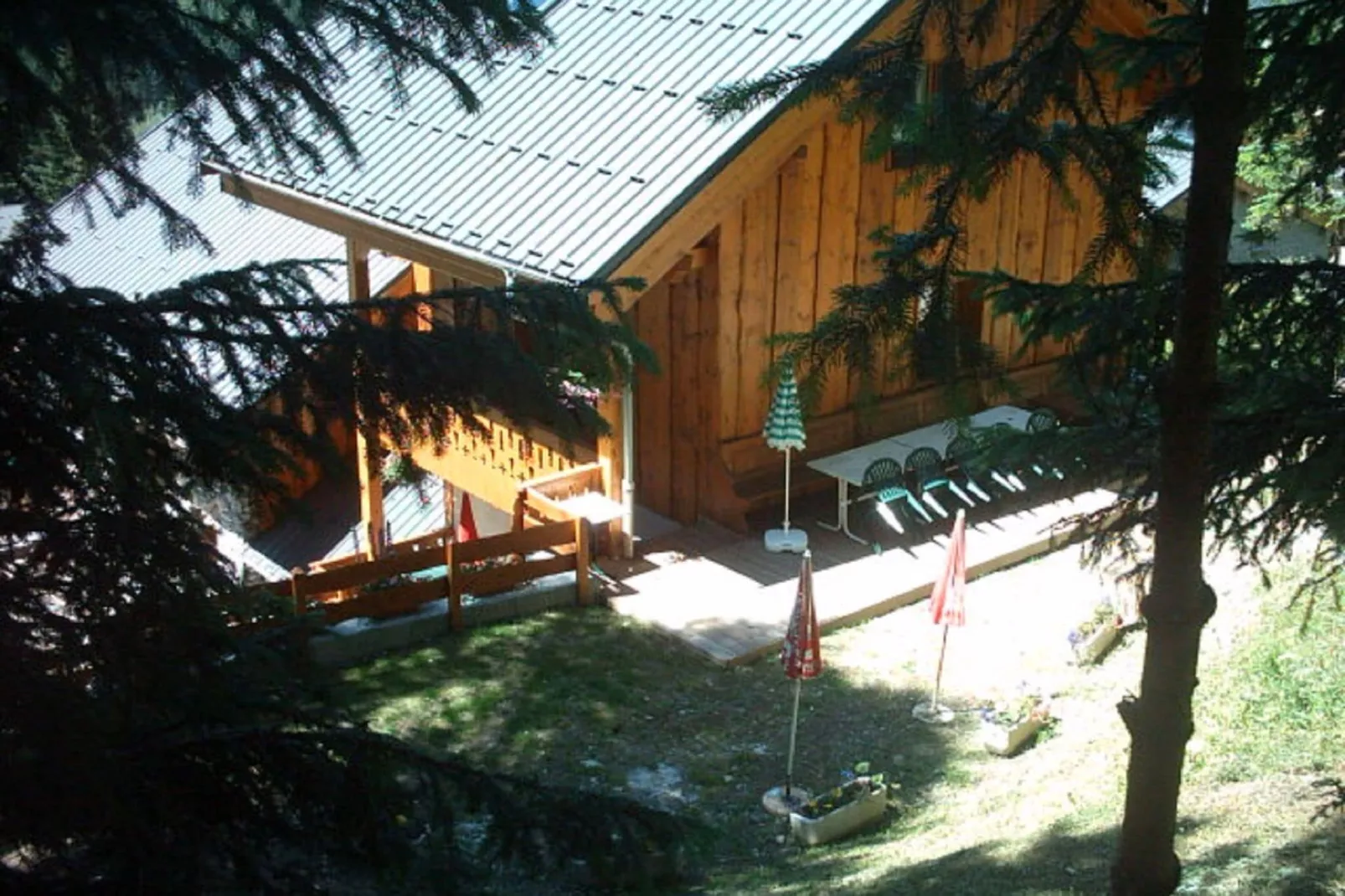 Duplex 6 pièces Chalet Deleglise-Buitenkant zomer