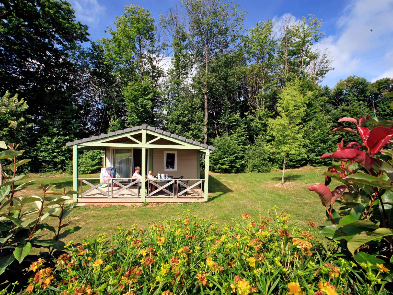 Les Hameaux de Miel-Chalet 6 pers.-Buiten