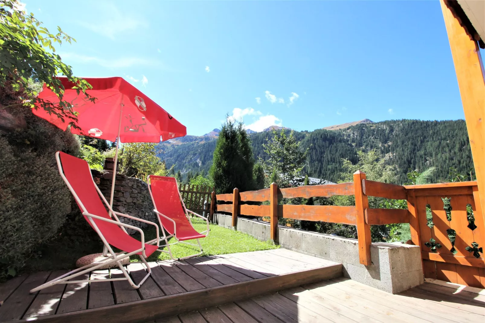 Duplex 6 pièces Chalet Deleglise-Uitzicht zomer