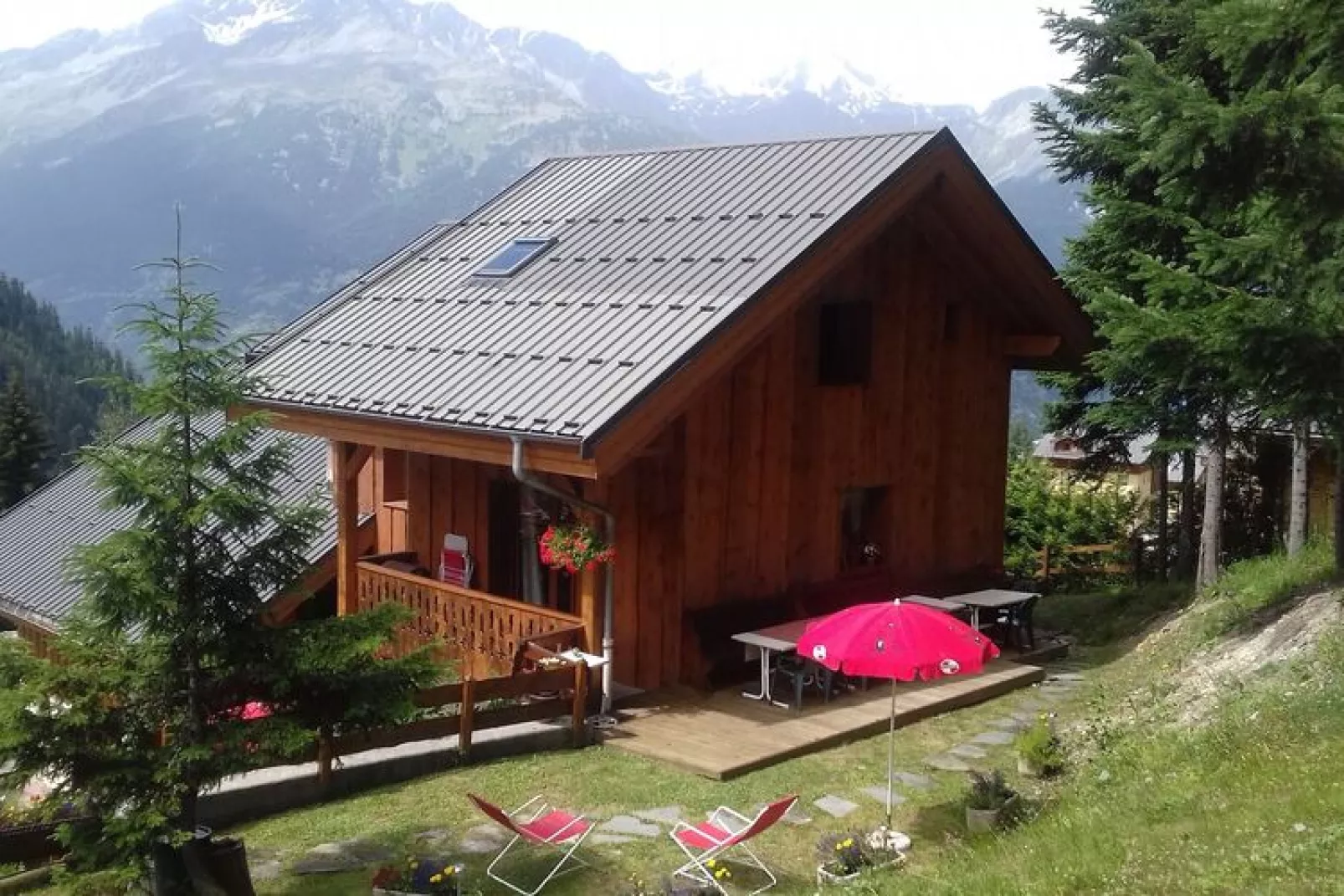 Duplex 6 pièces Chalet Deleglise-Tuinen zomer