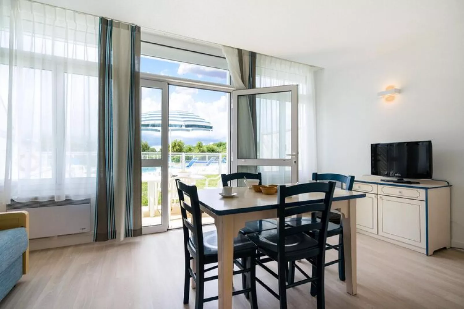 Residence La Voile d'Or L'Ile-aux-Moines  -  OVO26 -App Standard 6 p - Terr ou balcon - Apt 5 pers - 1 chambre-Woonkamer
