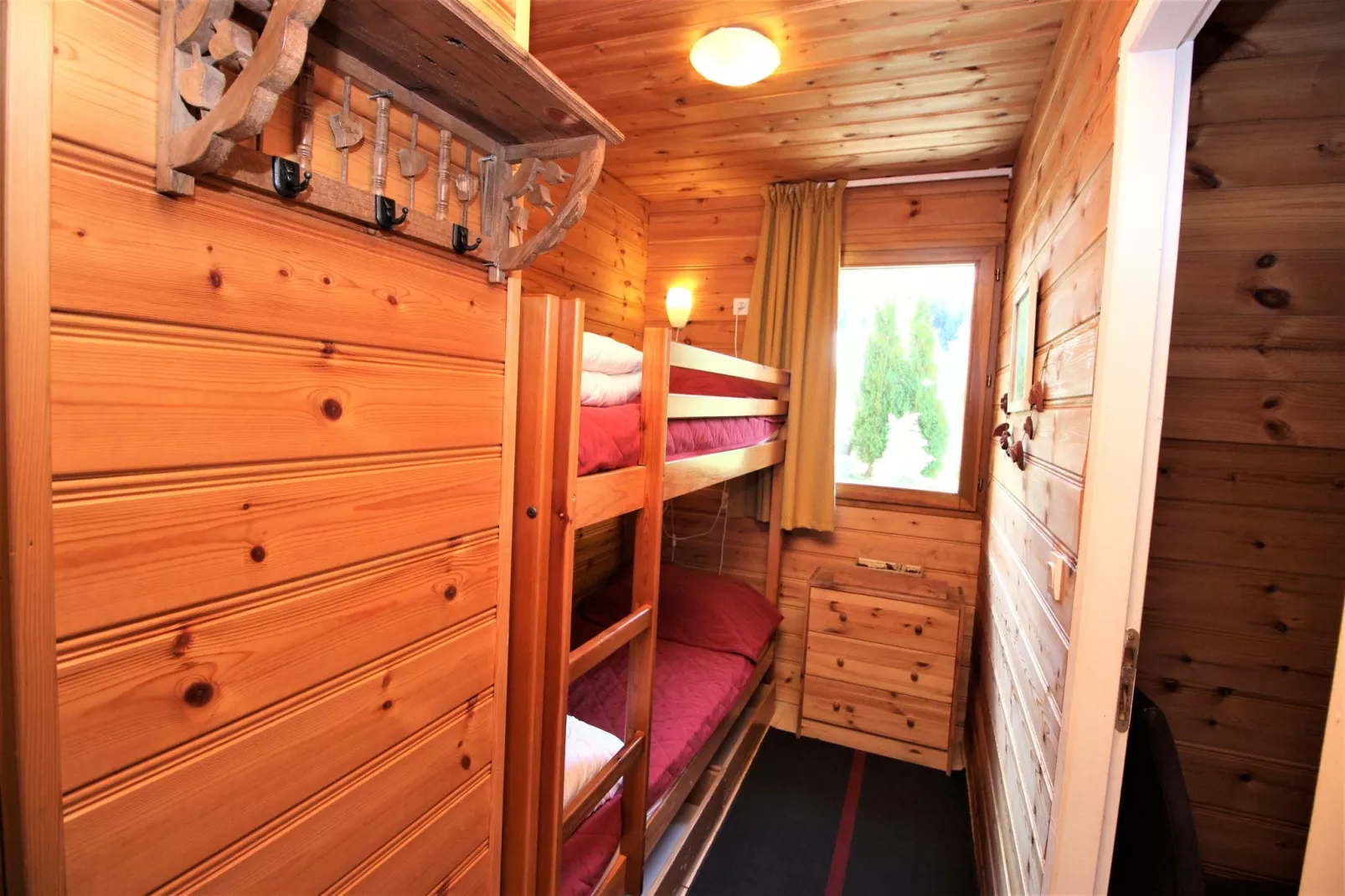 3 pièces coin montage Chalet Deleglise-Slaapkamer
