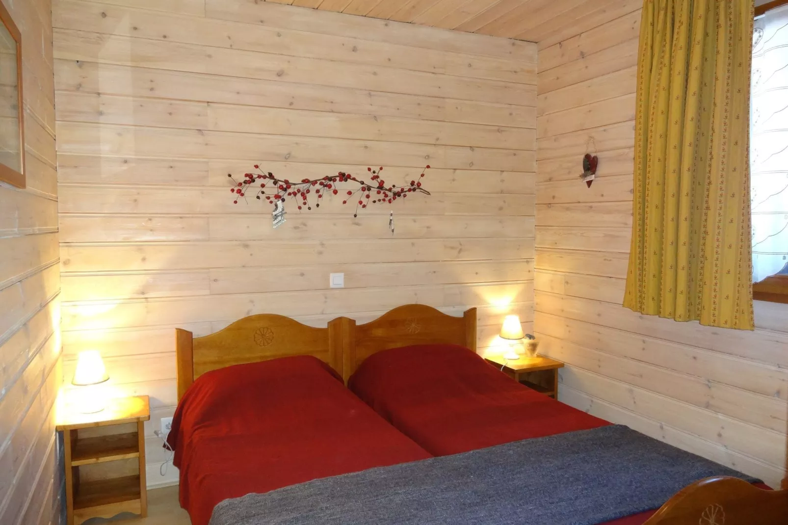 3 pièces coin montage Chalet Deleglise-Slaapkamer