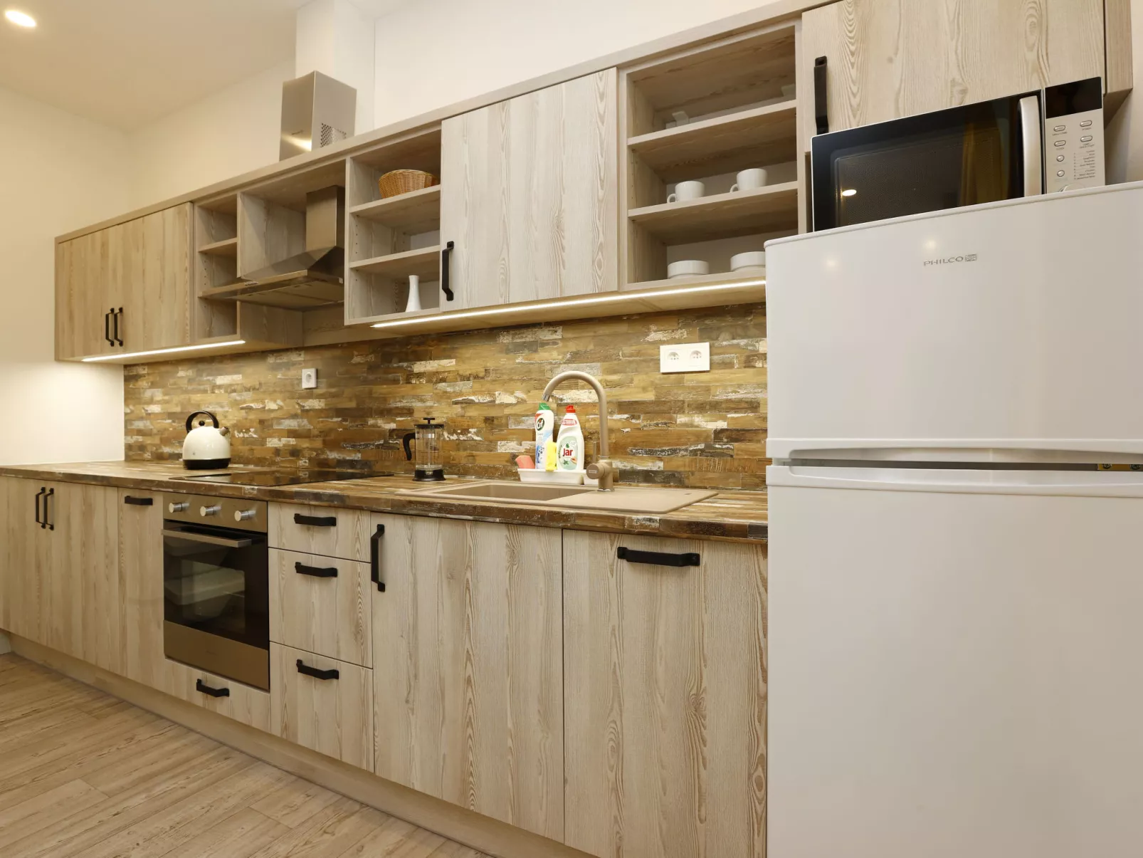 Protržená přehrada Bílá Desná