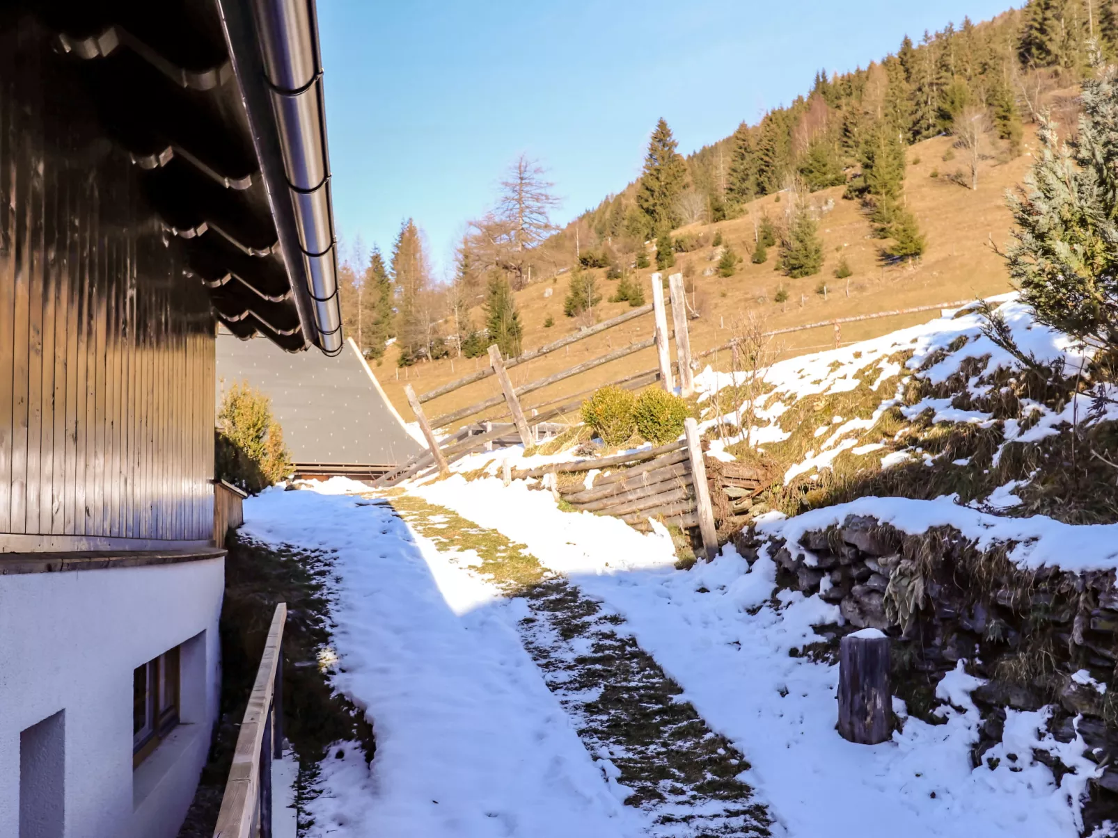 Felsenhütte-Buiten