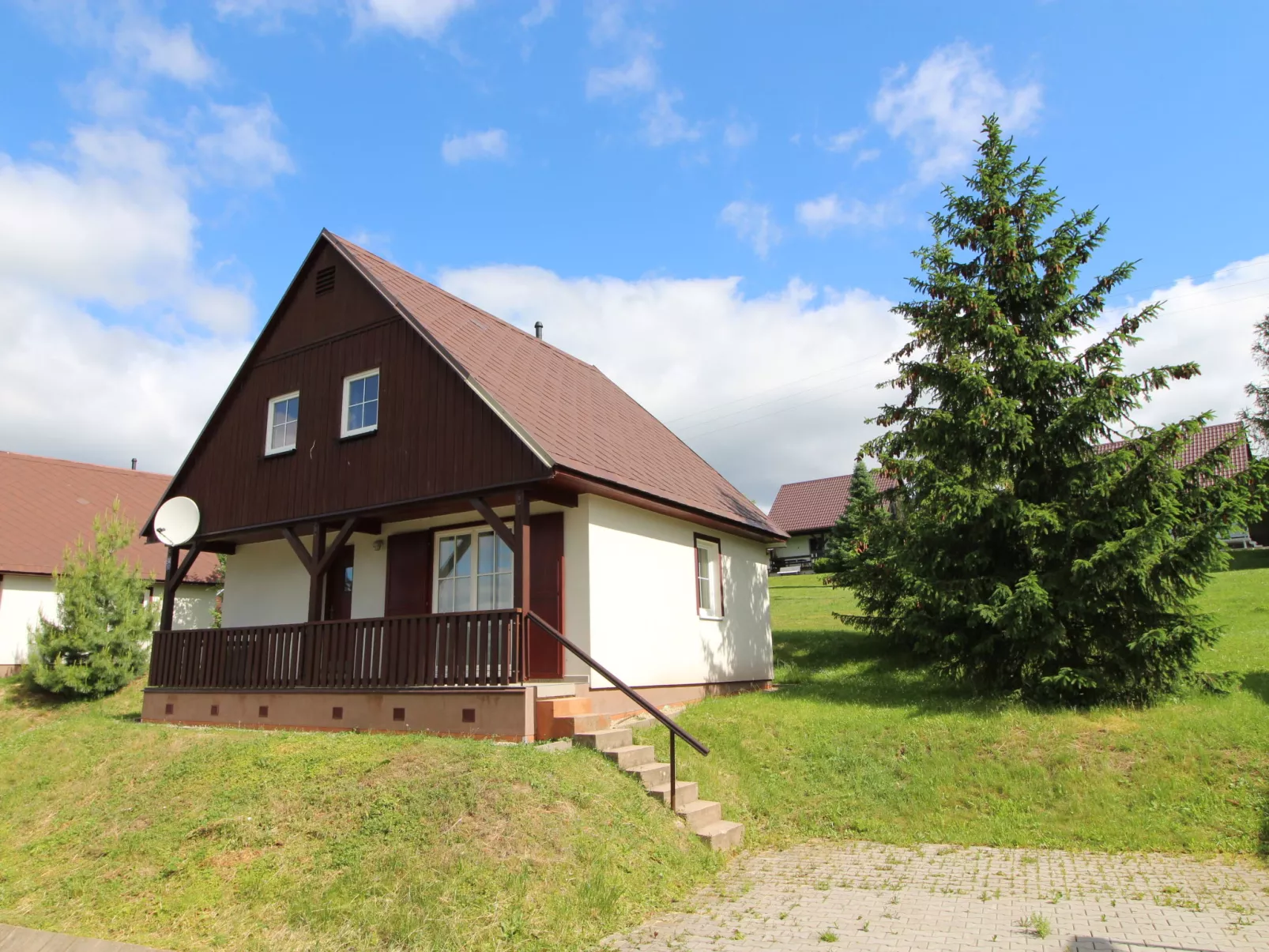Holiday Hill 44-Buiten